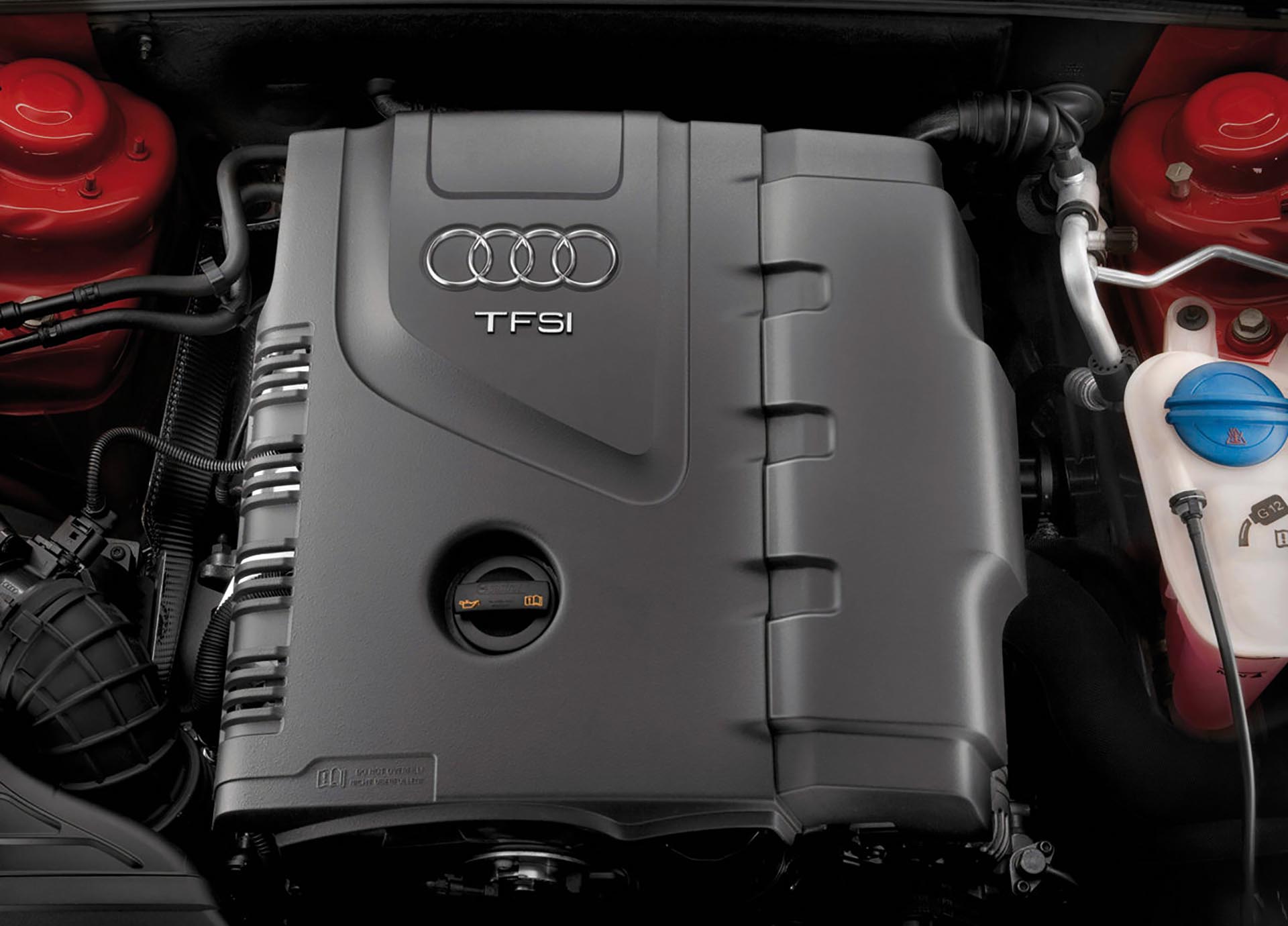 02_B8 Audi A4 2.0t TFSI engine