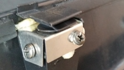 How to Repair a Rattling Volvo V70/850 Tailgate