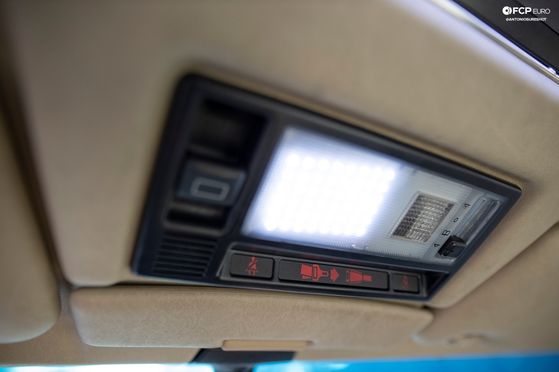Mercedes Benz Porsche Carlsson 500E EOSR7926