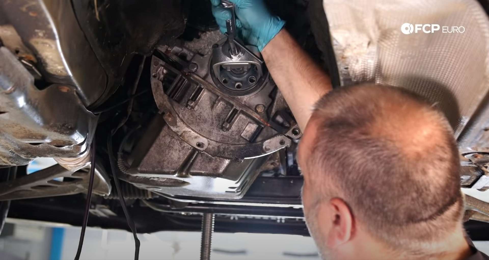 DIY BMW E46 Clutch Replacement removing the pilot bearing
