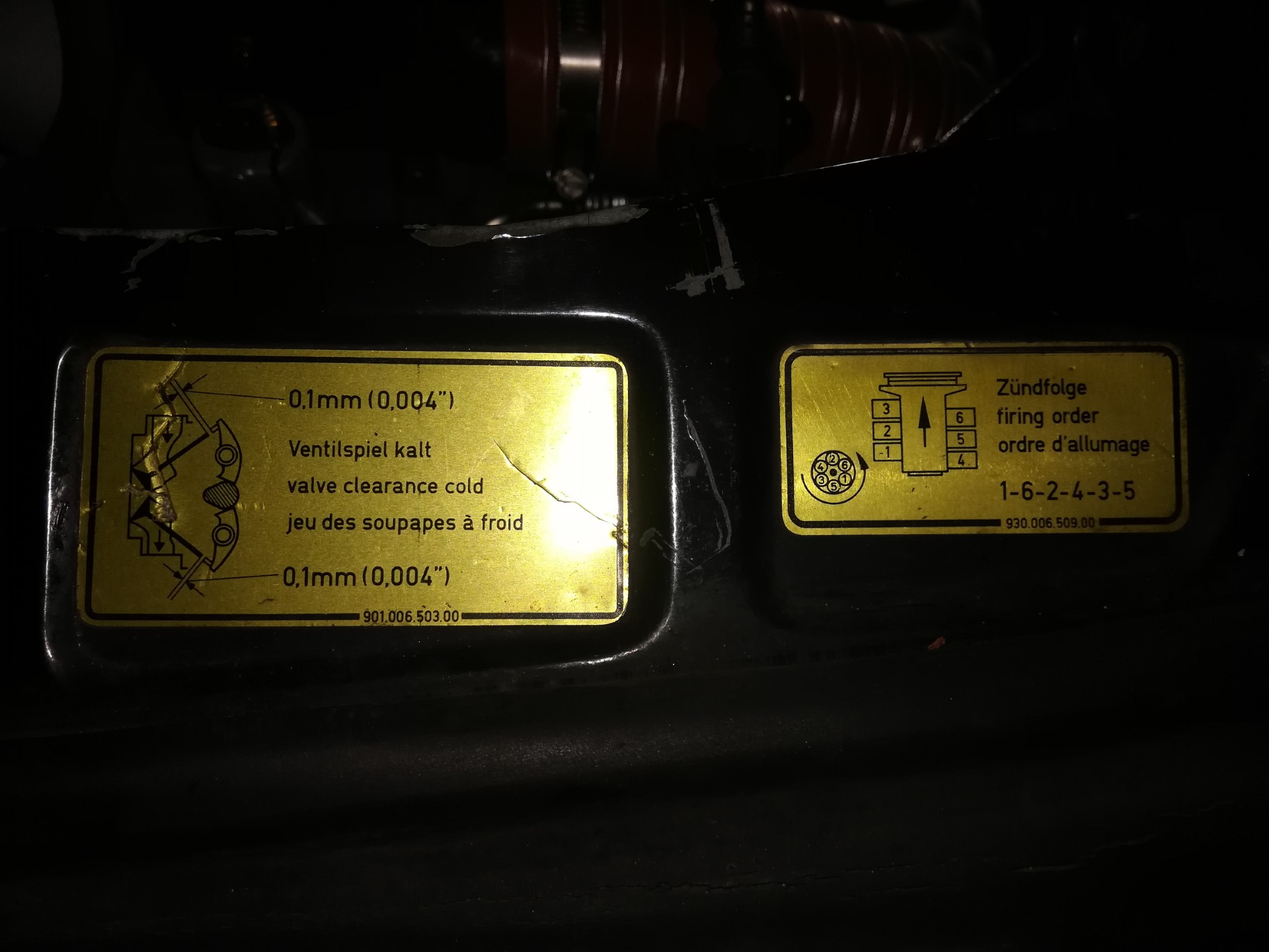 Air-cooled Porsche 911 cylinder location, firing order, and valve clearance decals