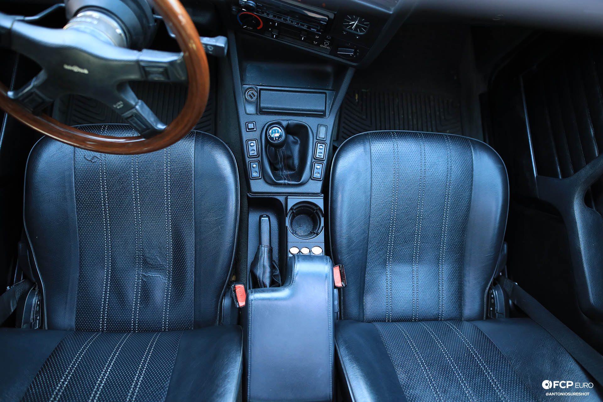 BMW E30 318i M42 EOSR2810