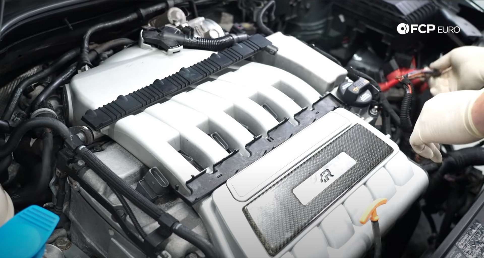 24-DIY-VW-VR6-Valve-Cover-Gasket-Clearing-Engine