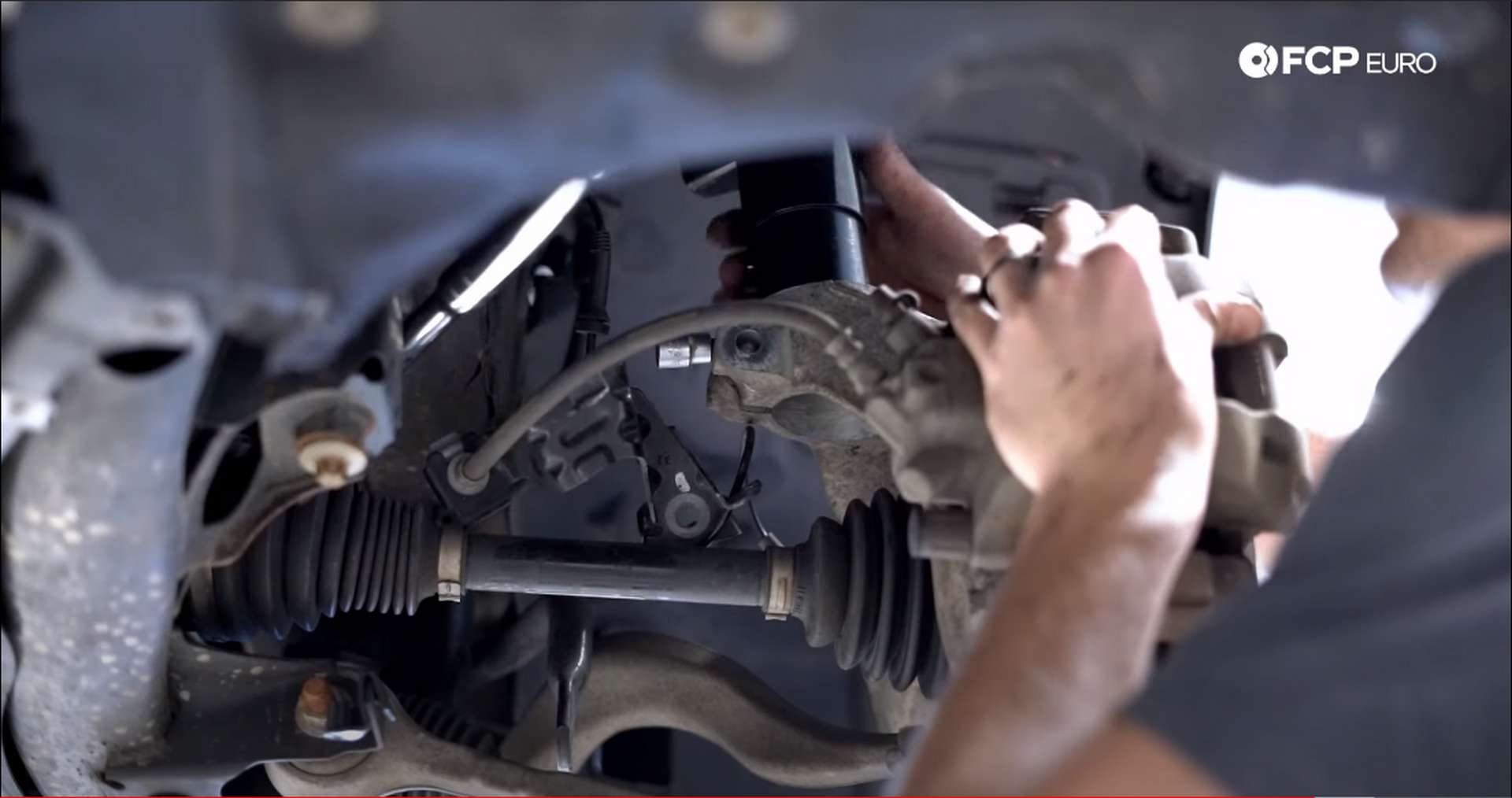 DIY BMW F30 Coilovers reuniting the knuckle with the strut