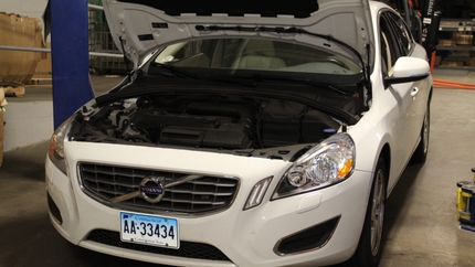 How to Replace the Oil on your Volvo S60 (P3 Chassis)