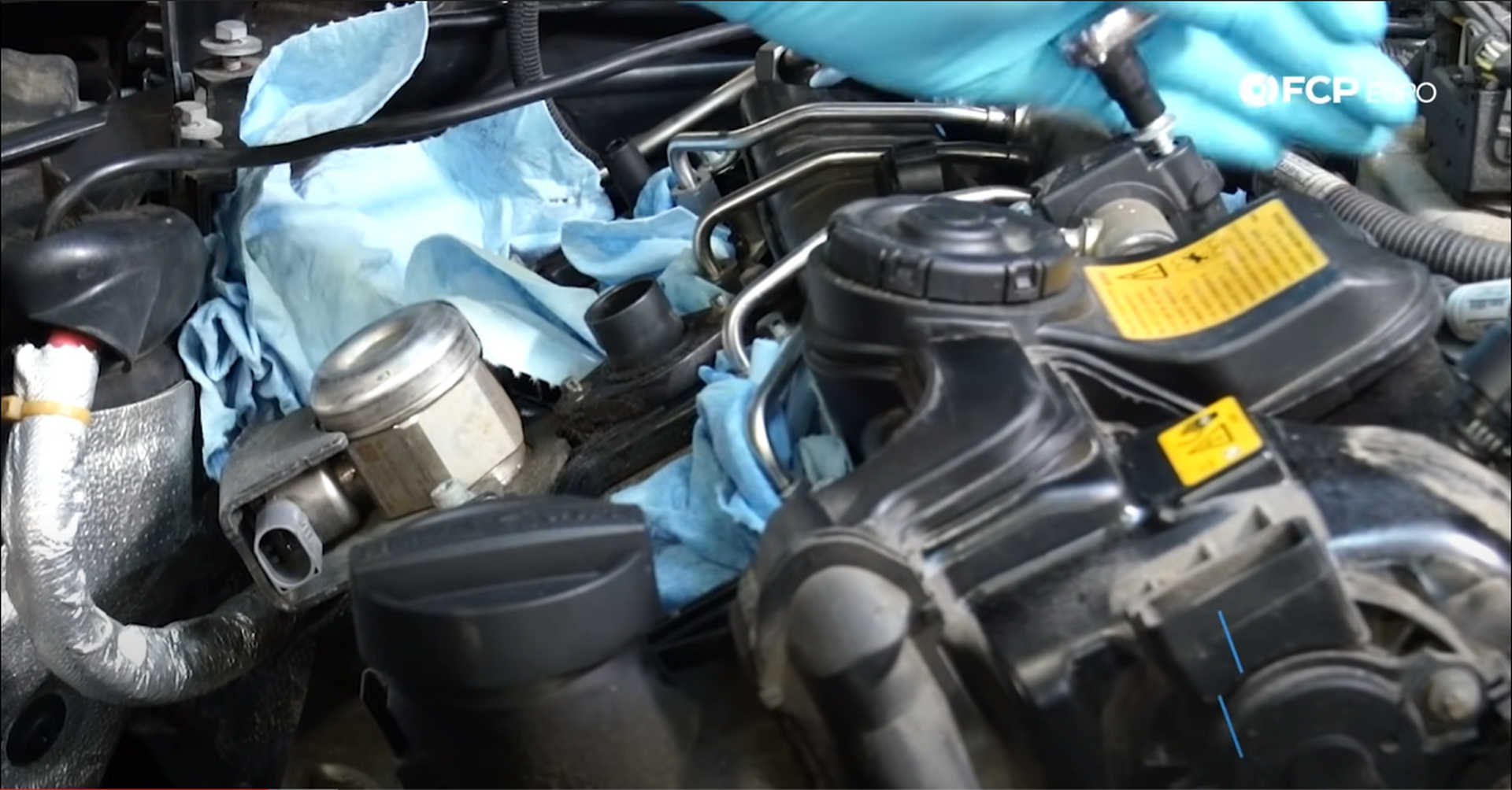 DIY BMW N20 Timing Chain removing the fuel delivery system