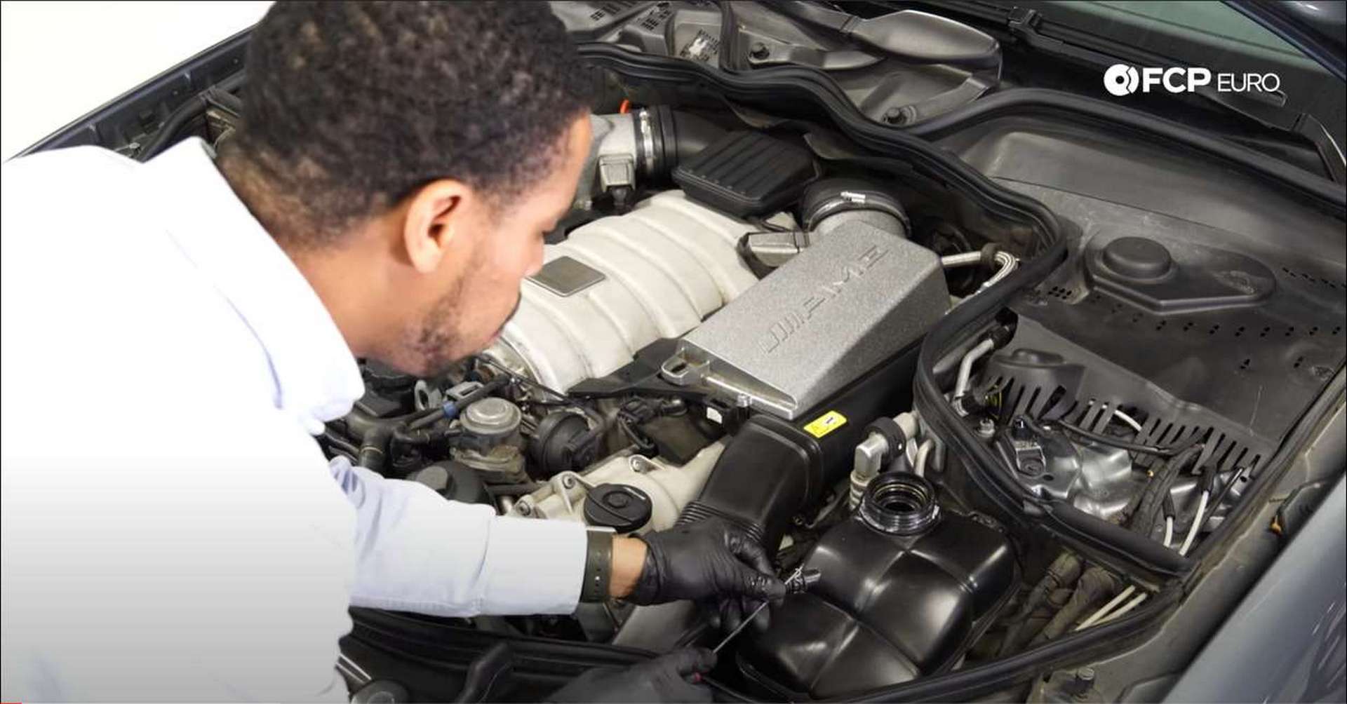 M156 Thermostat Replacement removing cover
