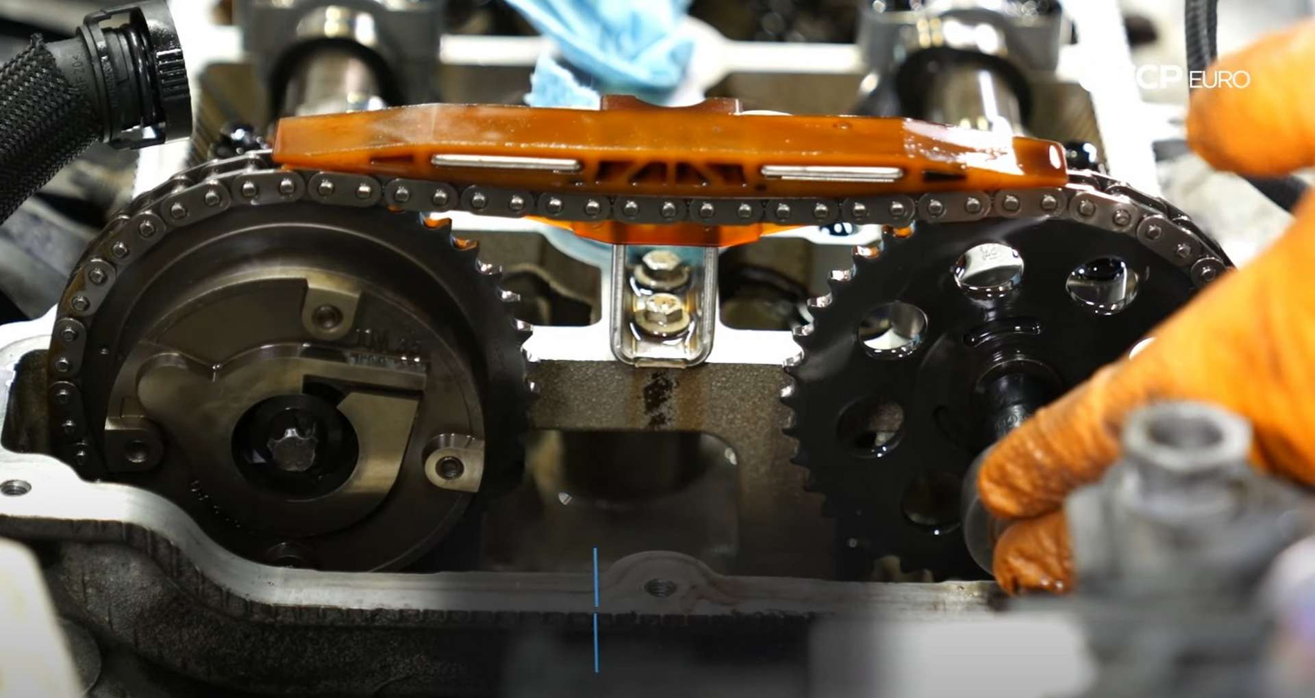 DIY MINI R56 Timing Chain Replacement removing the camshaft sprocket bolts