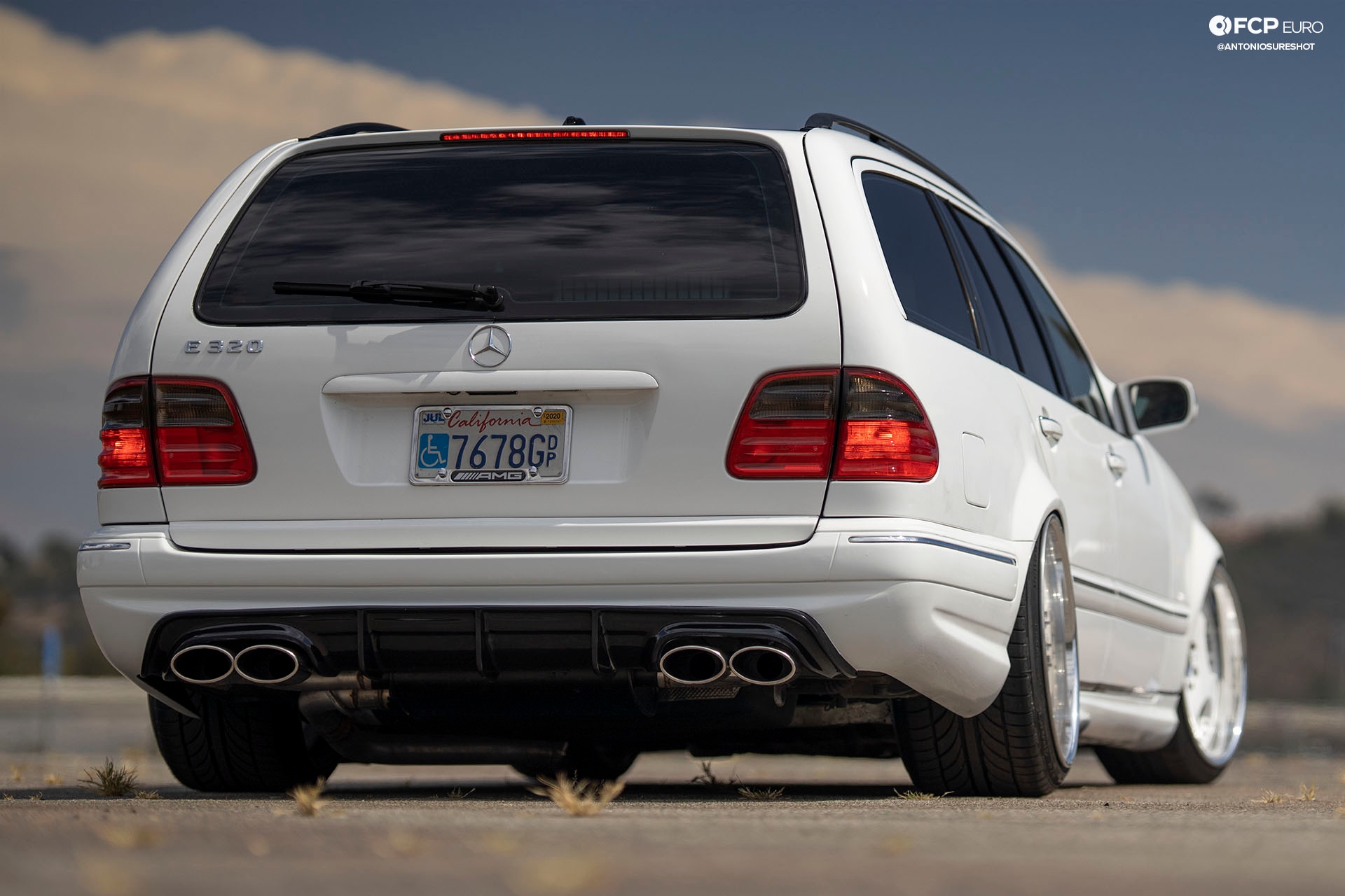 E320 Mercedes-Benz Estate wagon AMG E55 Engine Swap Wald Duchatelet Bilstein B8 Bosch Slam Specialties KSport 