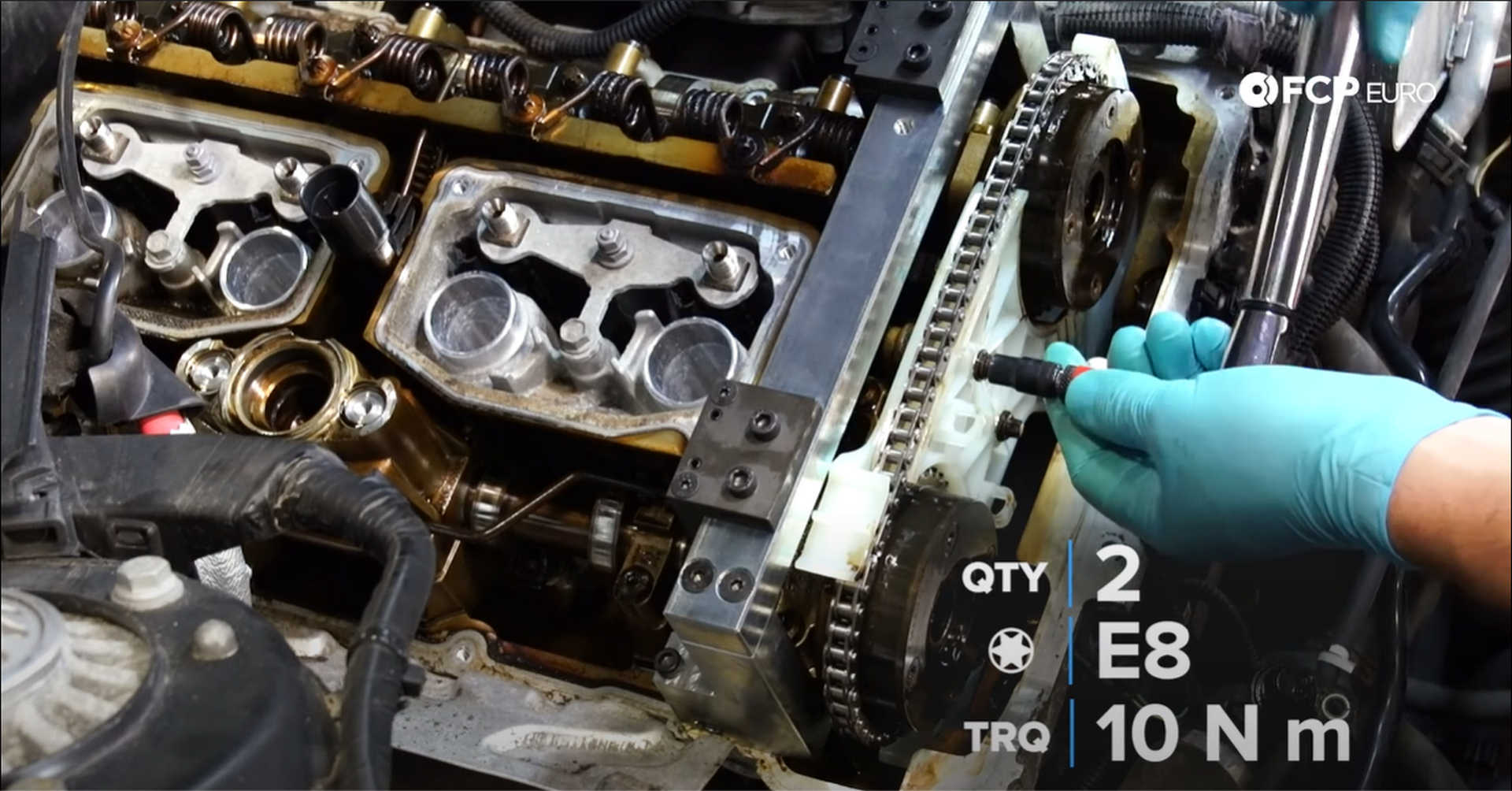 DIY BMW N20 Timing Chain Tightening the chain guide bolts