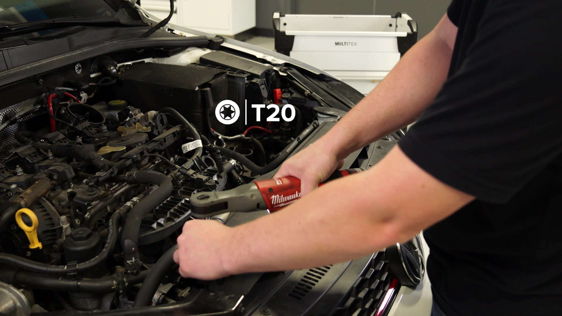 04-vw-mk7-manifold-removal-intake-duct-t20