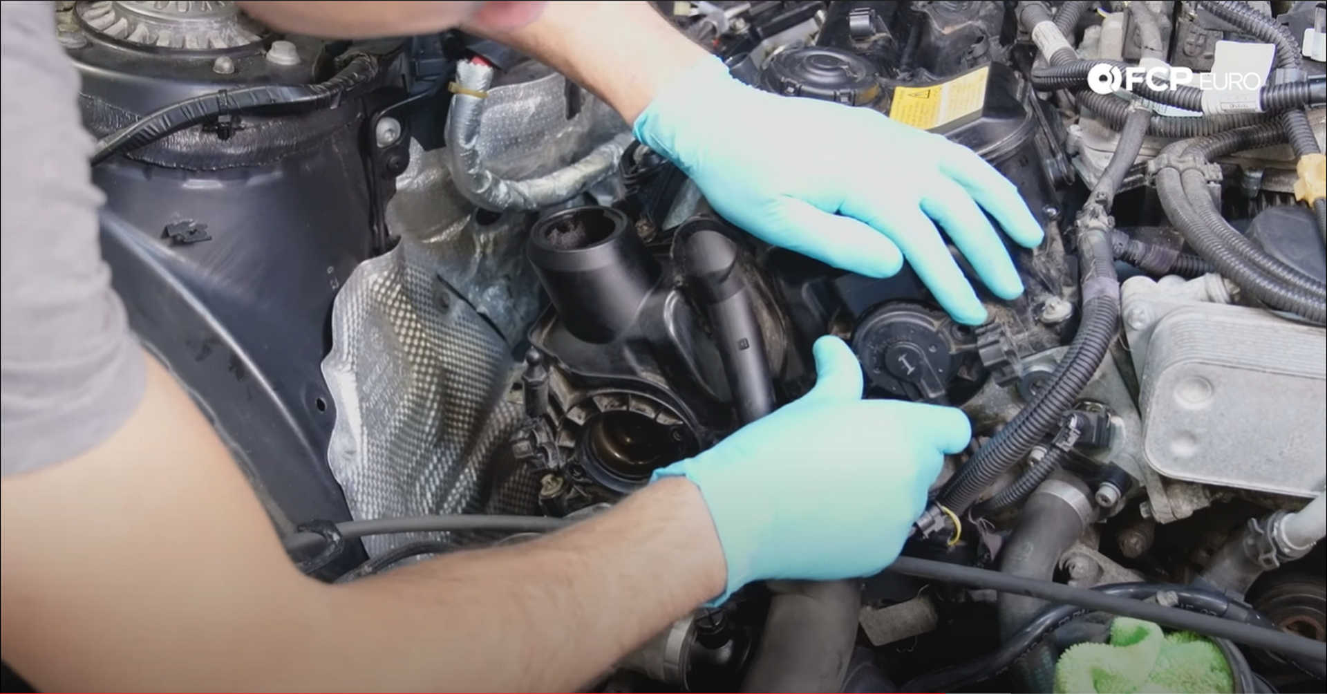 DIY BMW N20 Timing Chain installing camshaft adjuster
