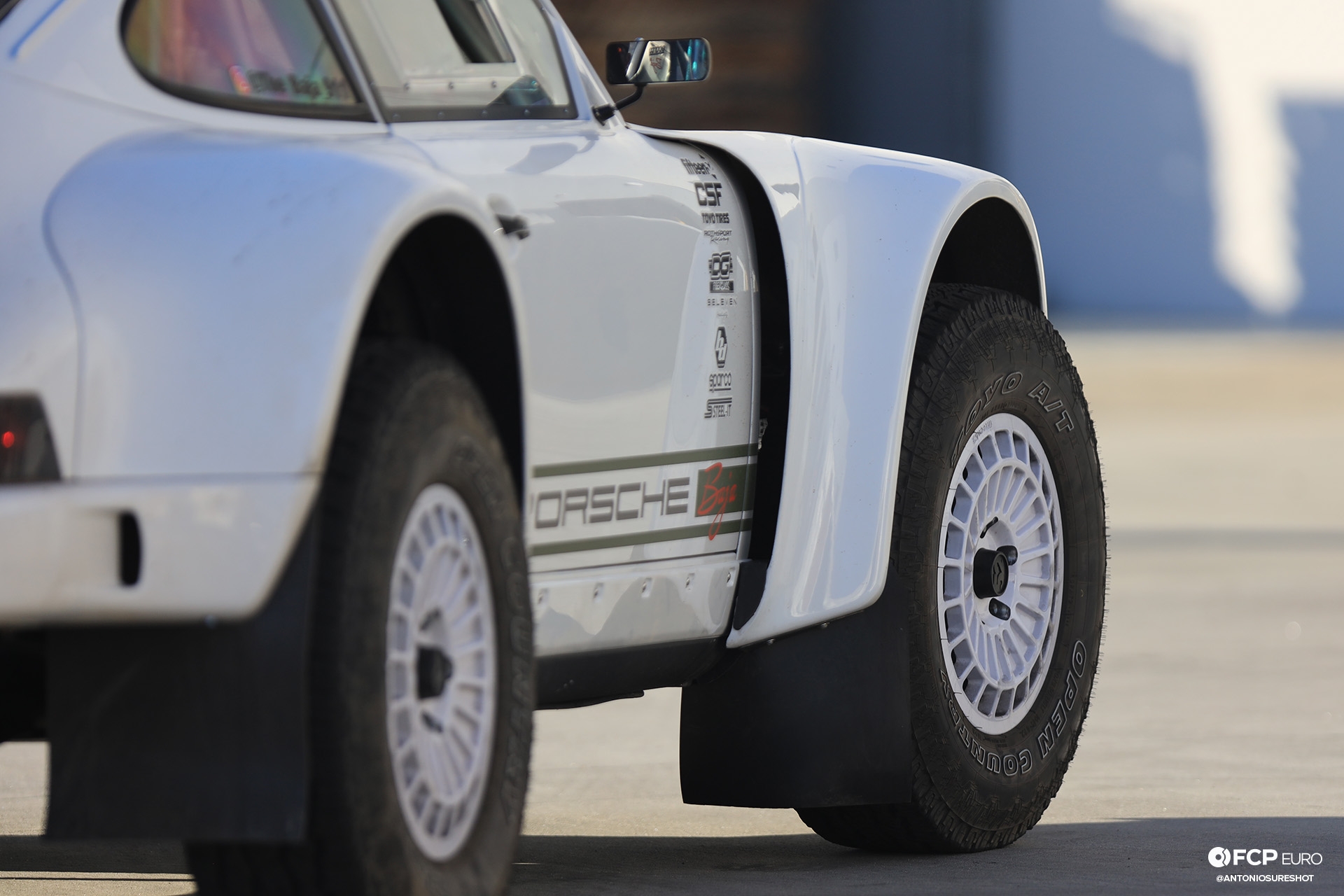 Baja 911 TJ Russell Porsche Carrera 4 EOSR4288