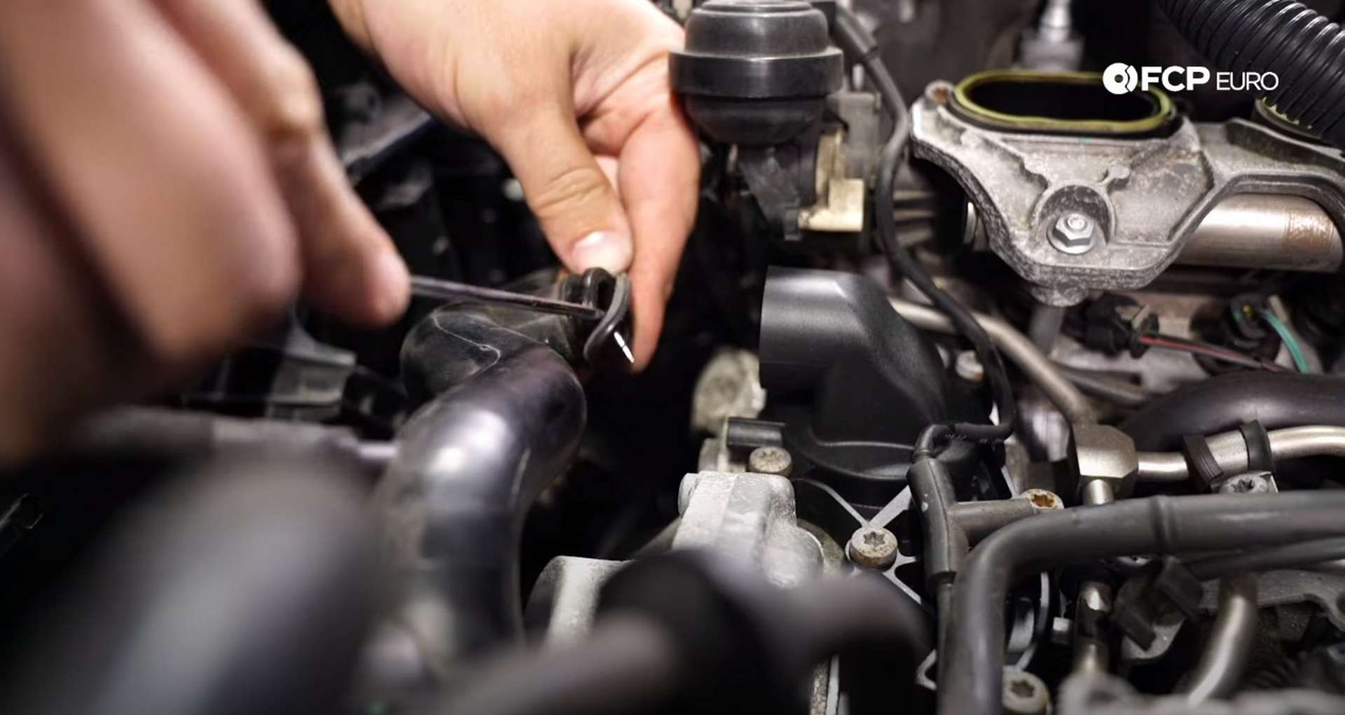 DIY Audi B8.5 Water Pump and Thermostat Replacement removing the old coolant pipe o-ring