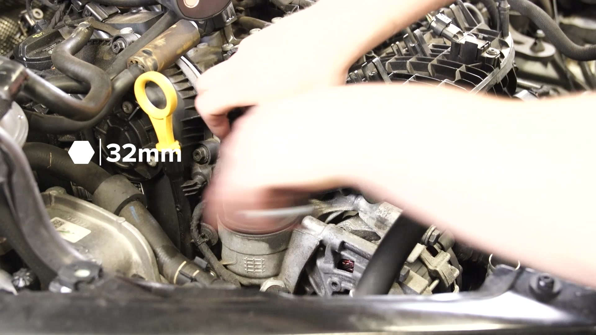 30-vw-mk7-manifold-removal-oil-filter-housing-32mm