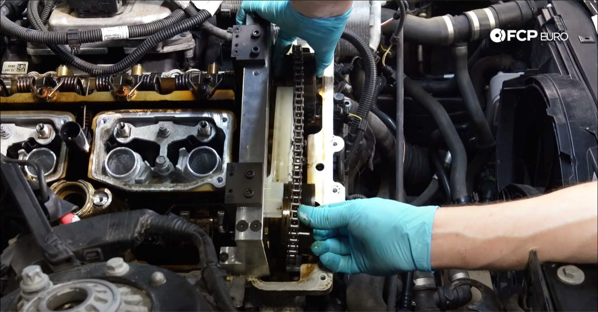 DIY BMW N20 Timing Chain installing the intake camshaft sprocket