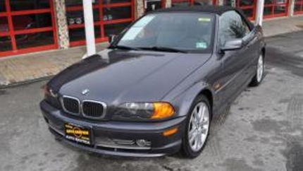 The Best Car for $8,000, E36 M3 vs. E46 330Ci