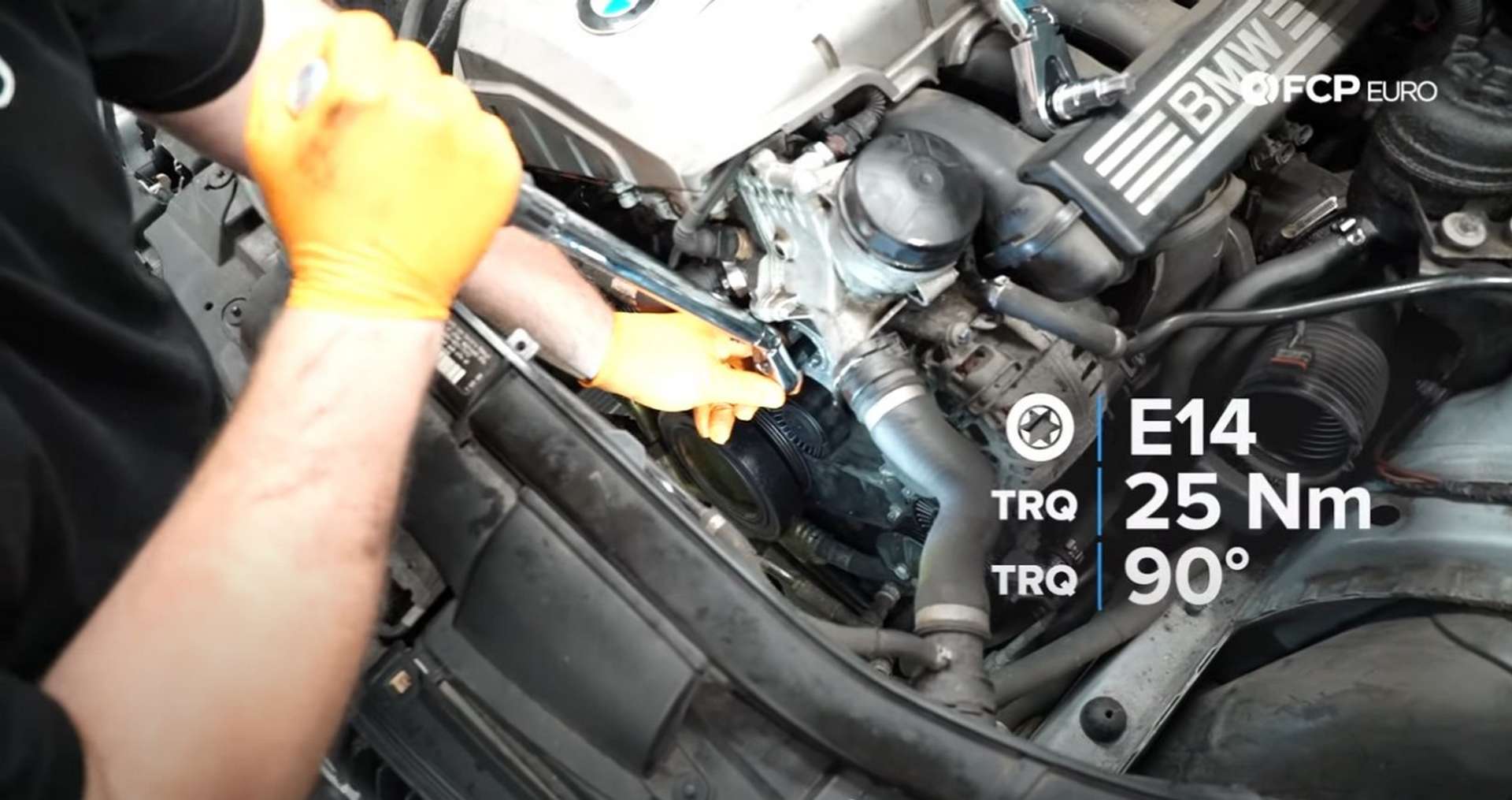 DIY BMW N52 Drive Belt Replacement torquing the tensioner's bolt and torque specs