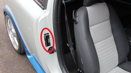 Locating the Product Plate on a P1 Volvo (C30, S40, V50, C70)