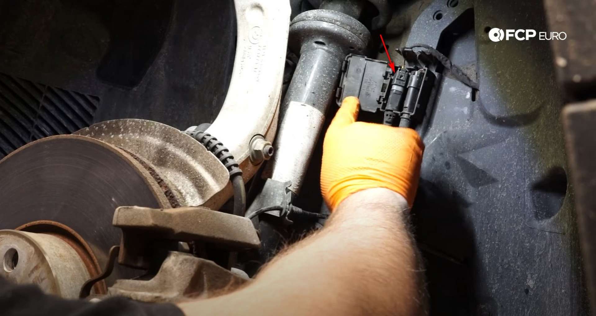 DIY BMW F15 X5 F16 X6 Brake Service pad wear sensor connection