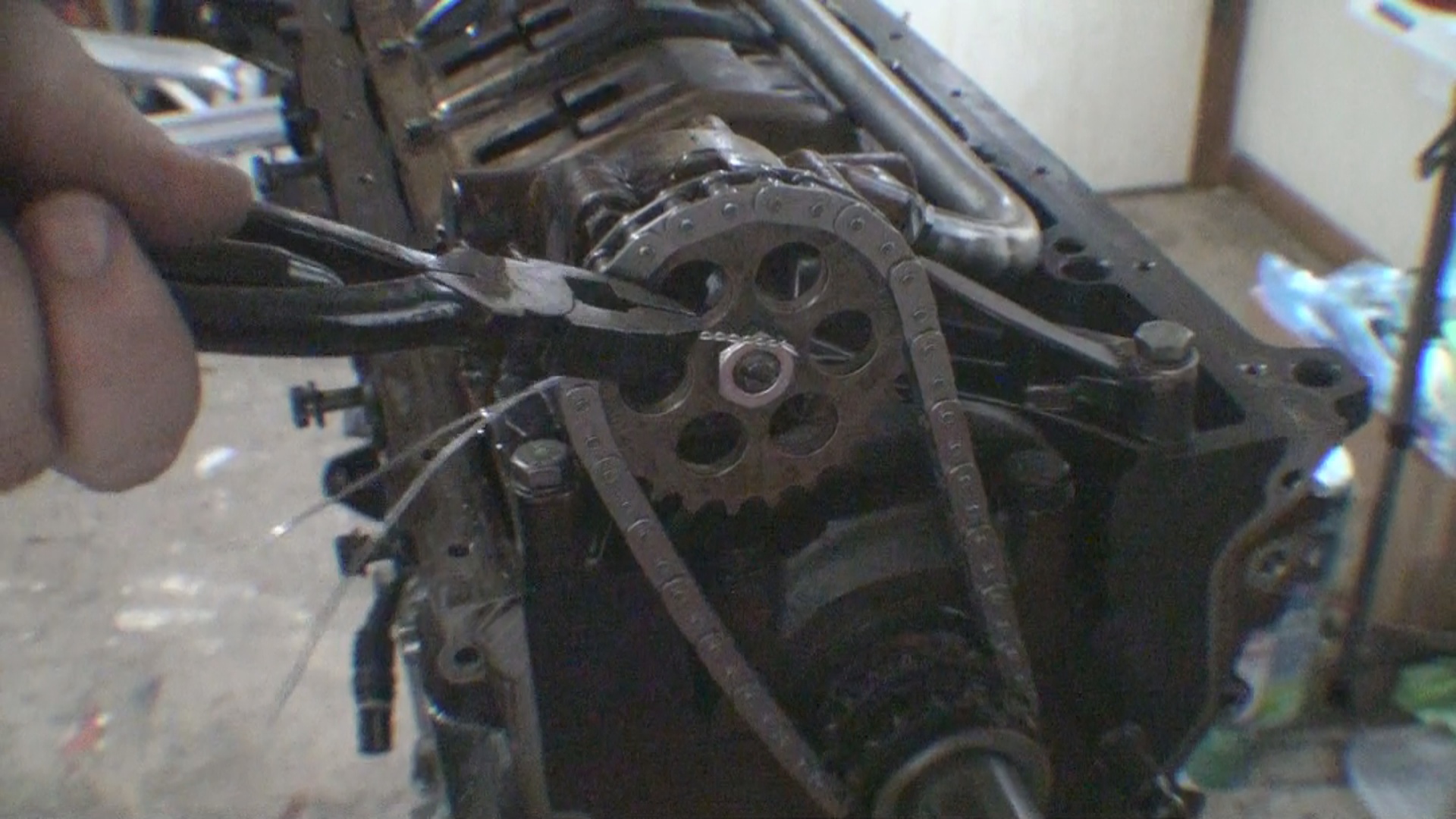 safety wire twist