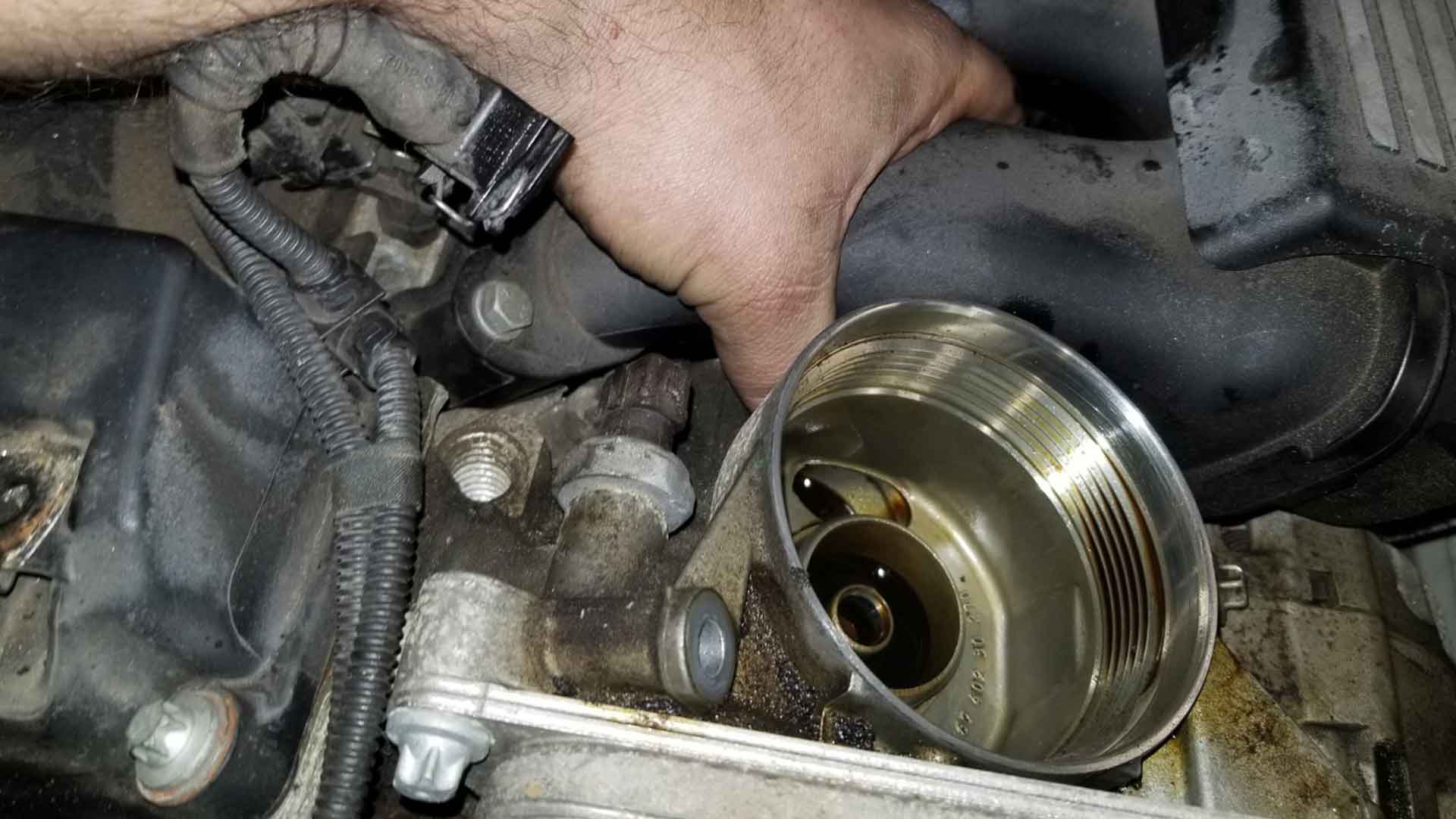 BMW Oil Filter Housing