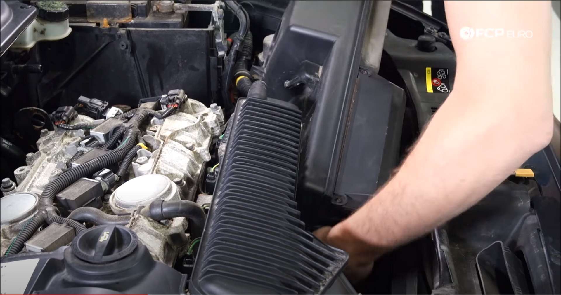 DIY Volvo PCV removing the airbox