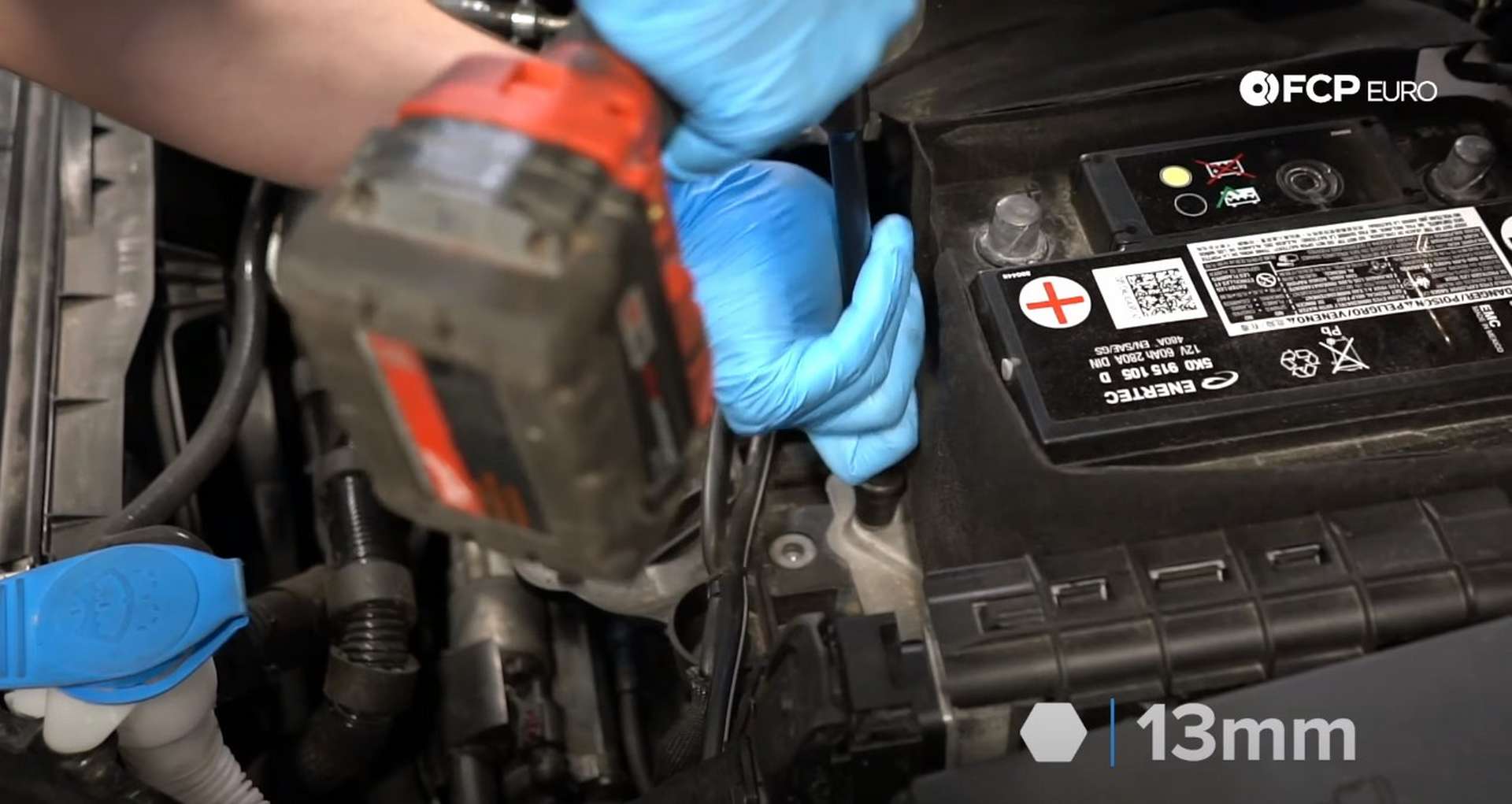 04-DIY_VW_GTI_Clutch-Job-Removing-Battery
