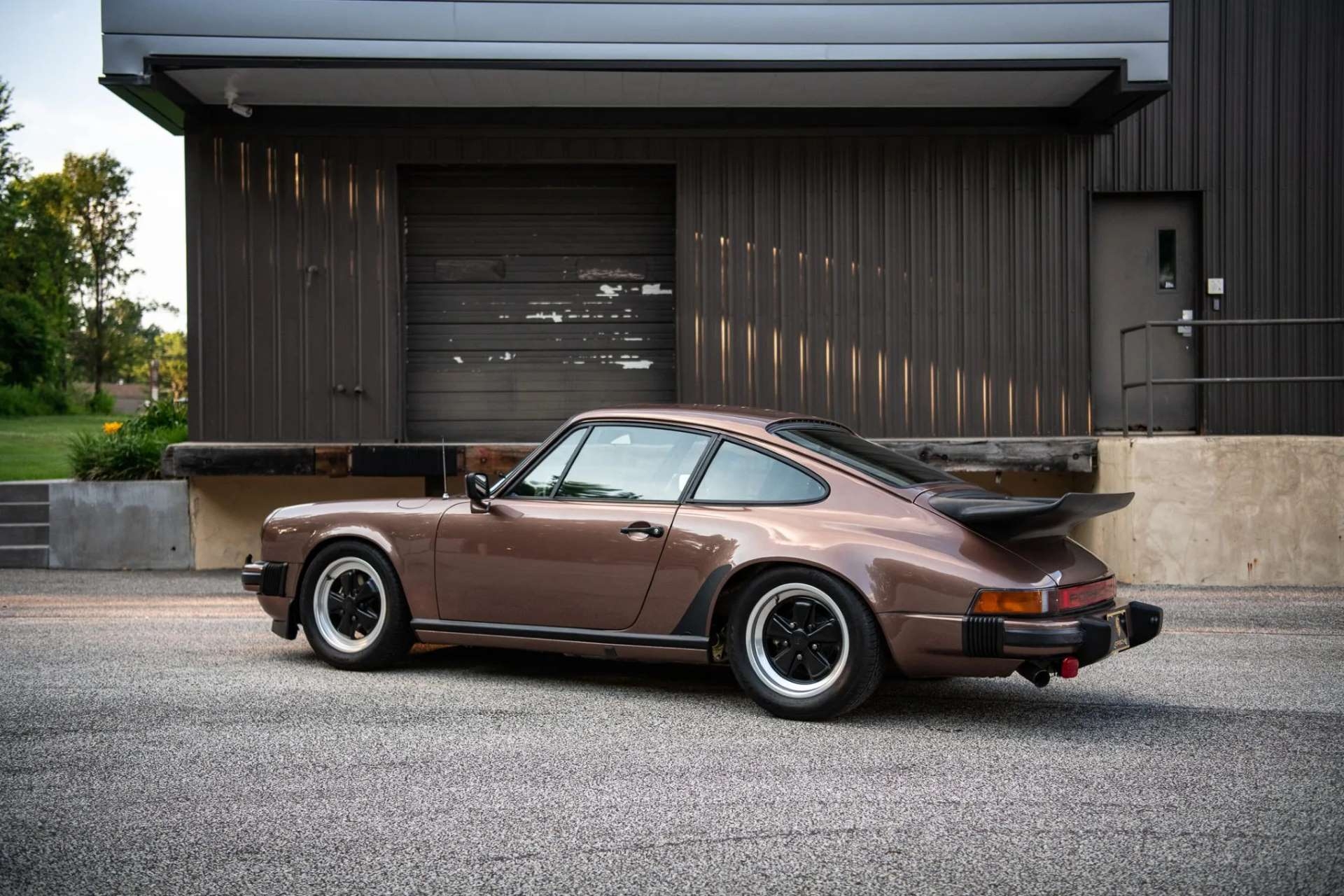 FCPEuro_Porsche_Oddities_911SC-L