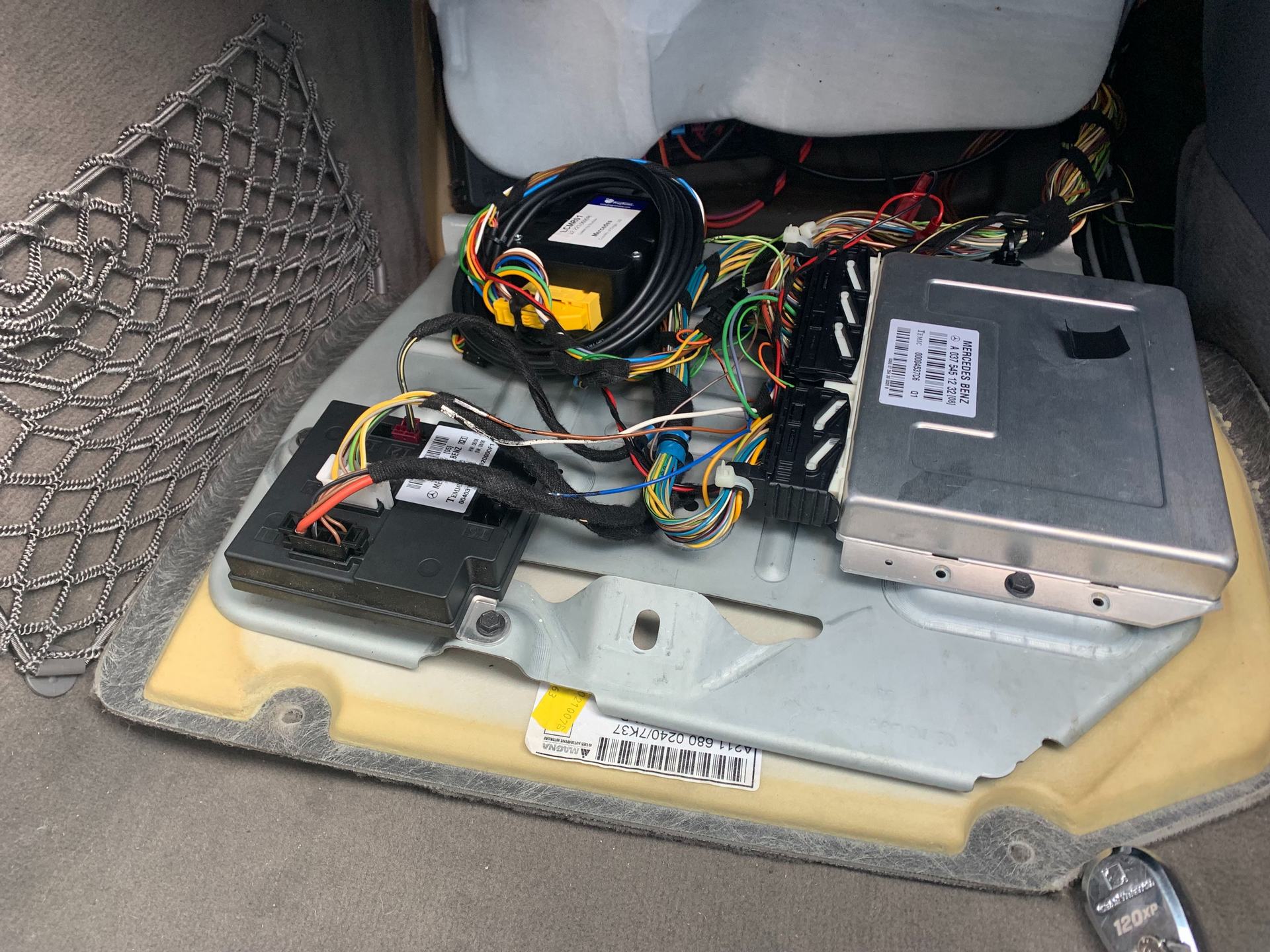 Mercedes-Benz Airmatic Suspension Control Module