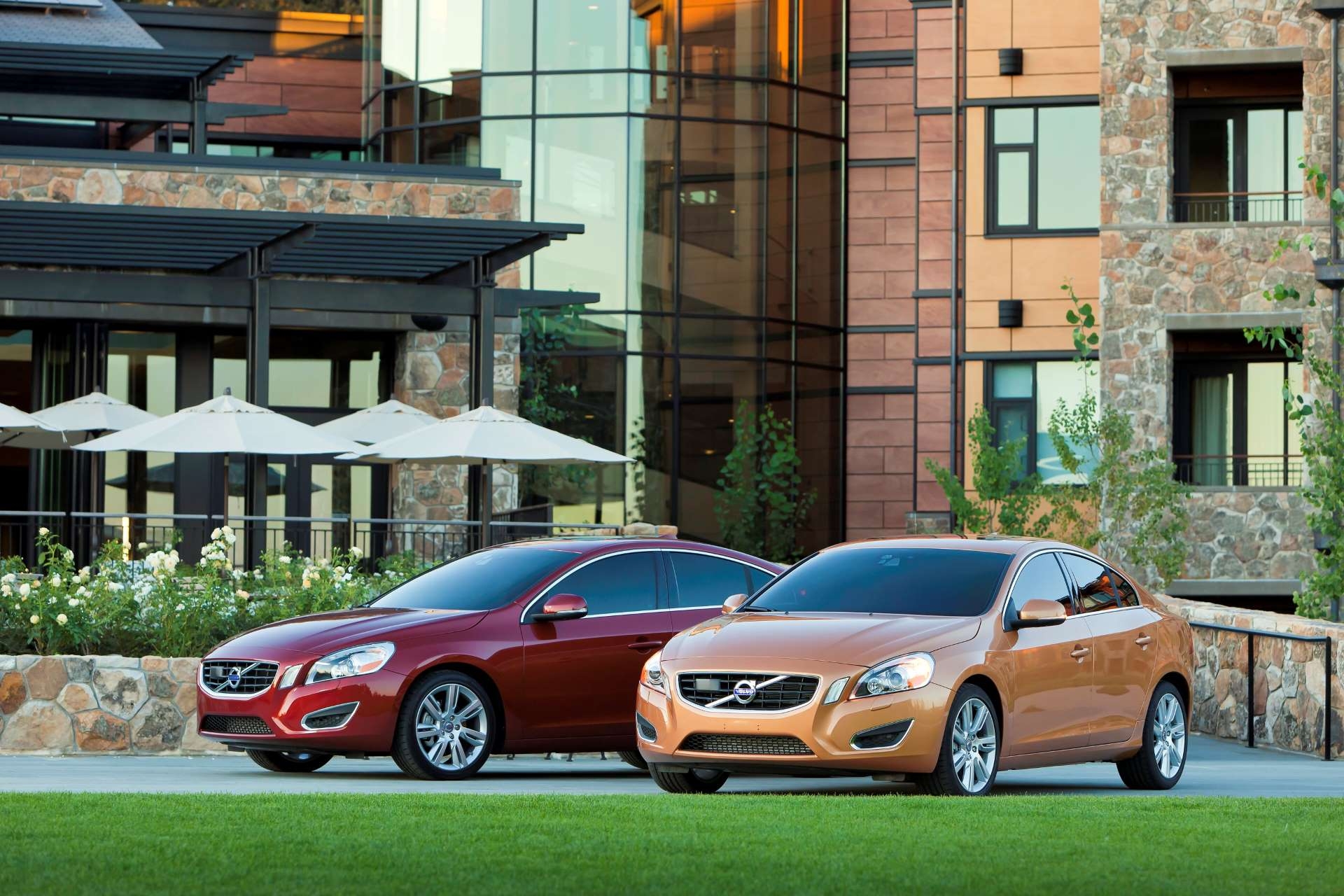 FCPEuro_P3_Volvo_Buyers_Guide_S60_T6_AWD_USA
