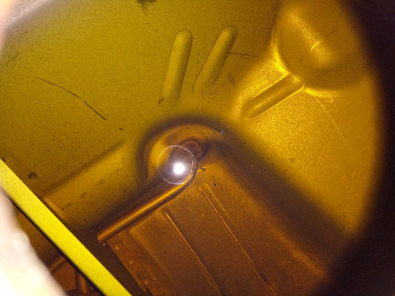Porsche 911 fuel tank interior view.