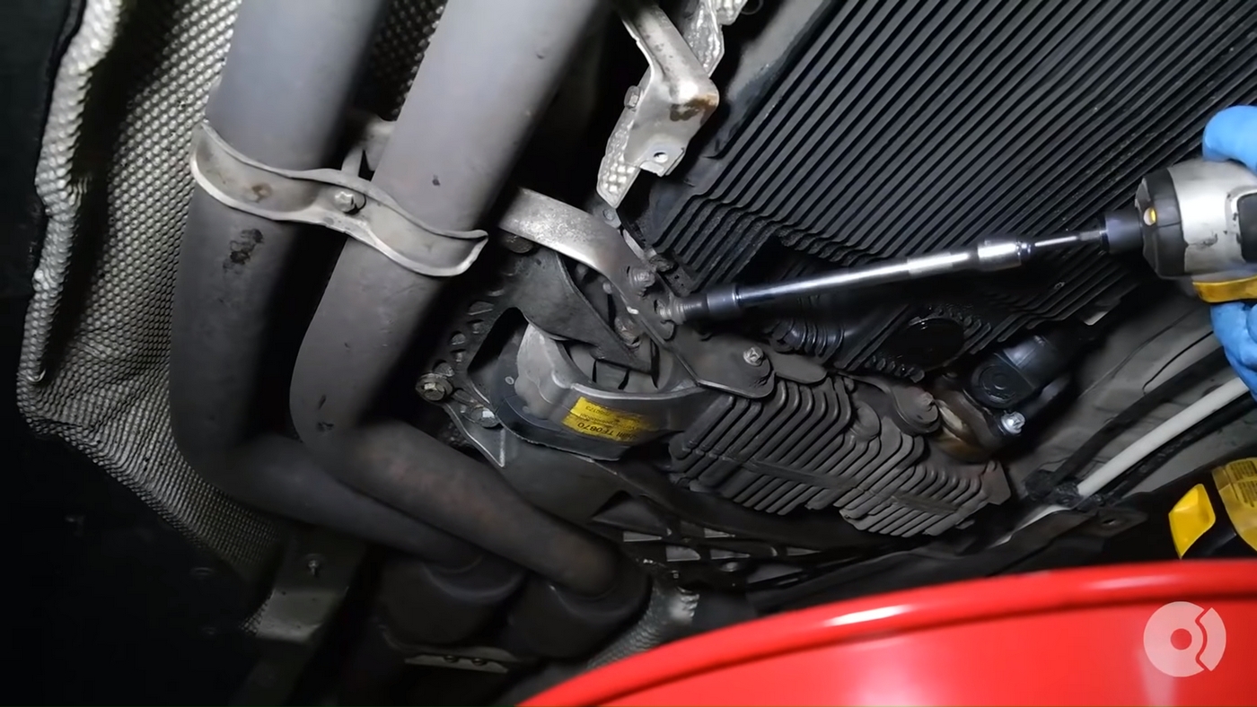 BMW Automatic Trans Exhaust Brackets