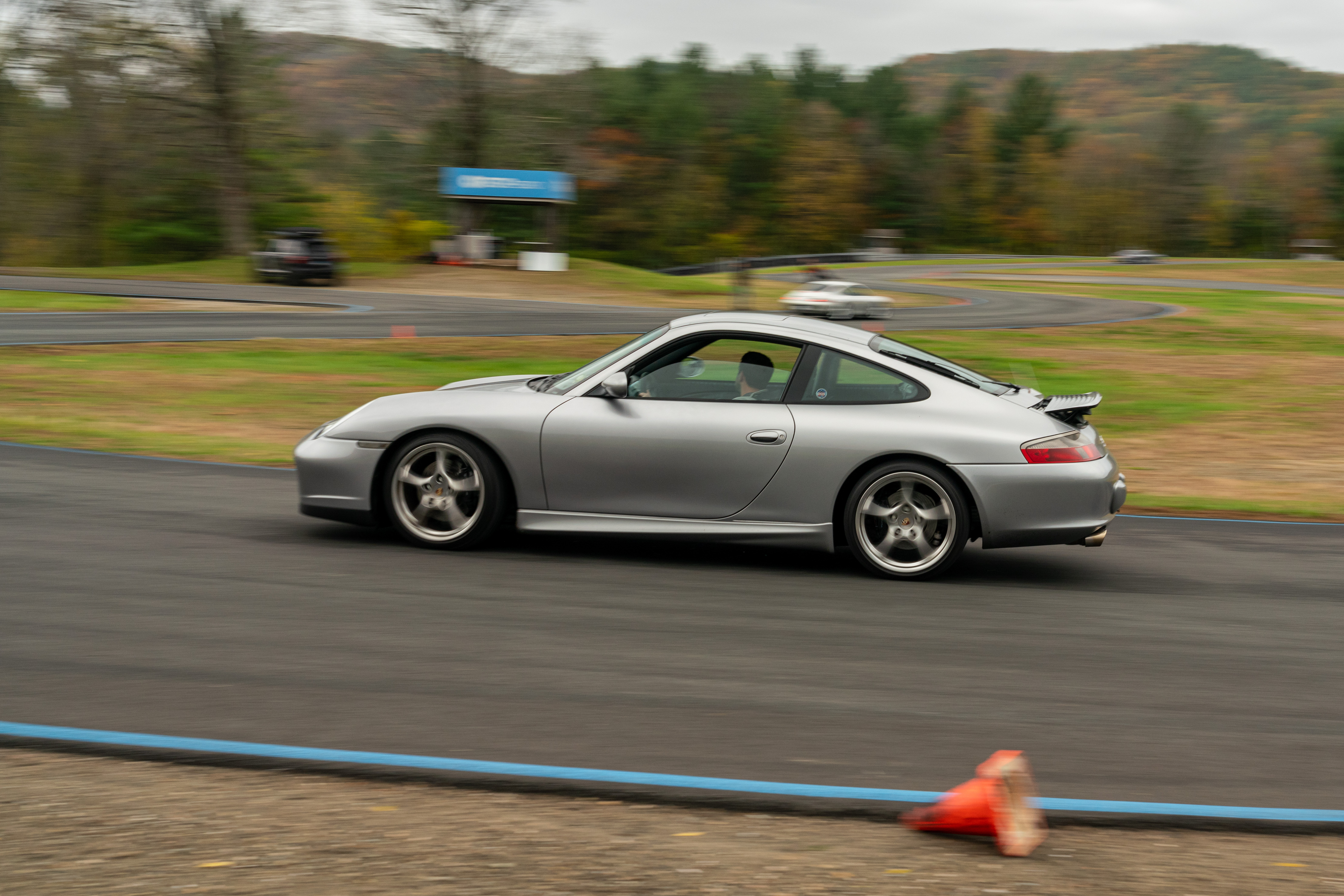 20211027_996_997_BG-9009