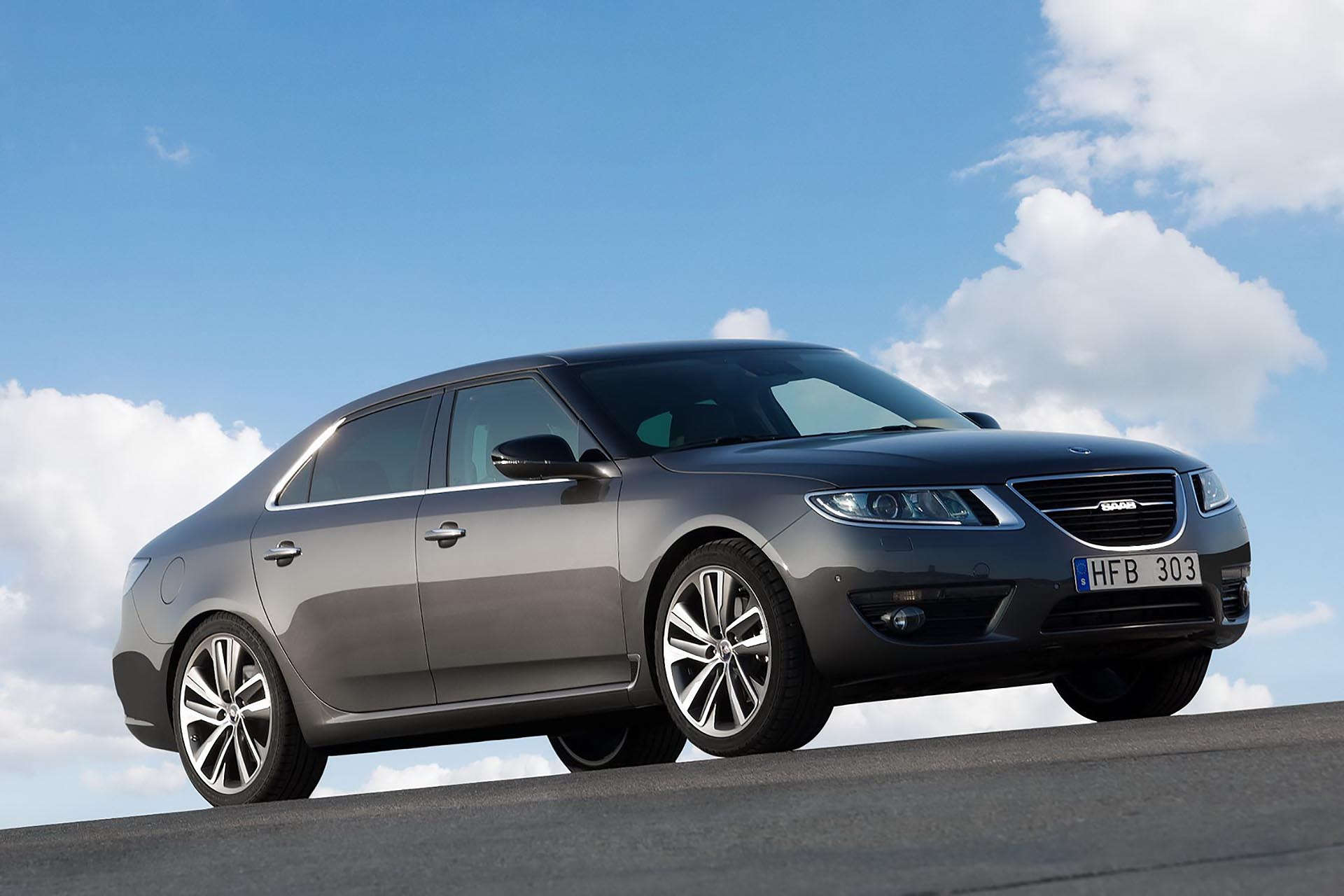 Saab 9-5 Aero Turbo 6 XWD front