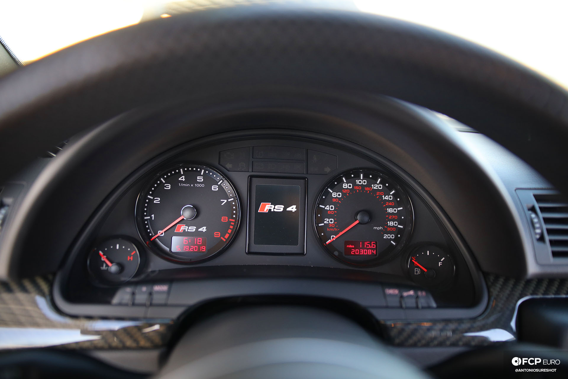 B7 Audi RS4 gauge cluster