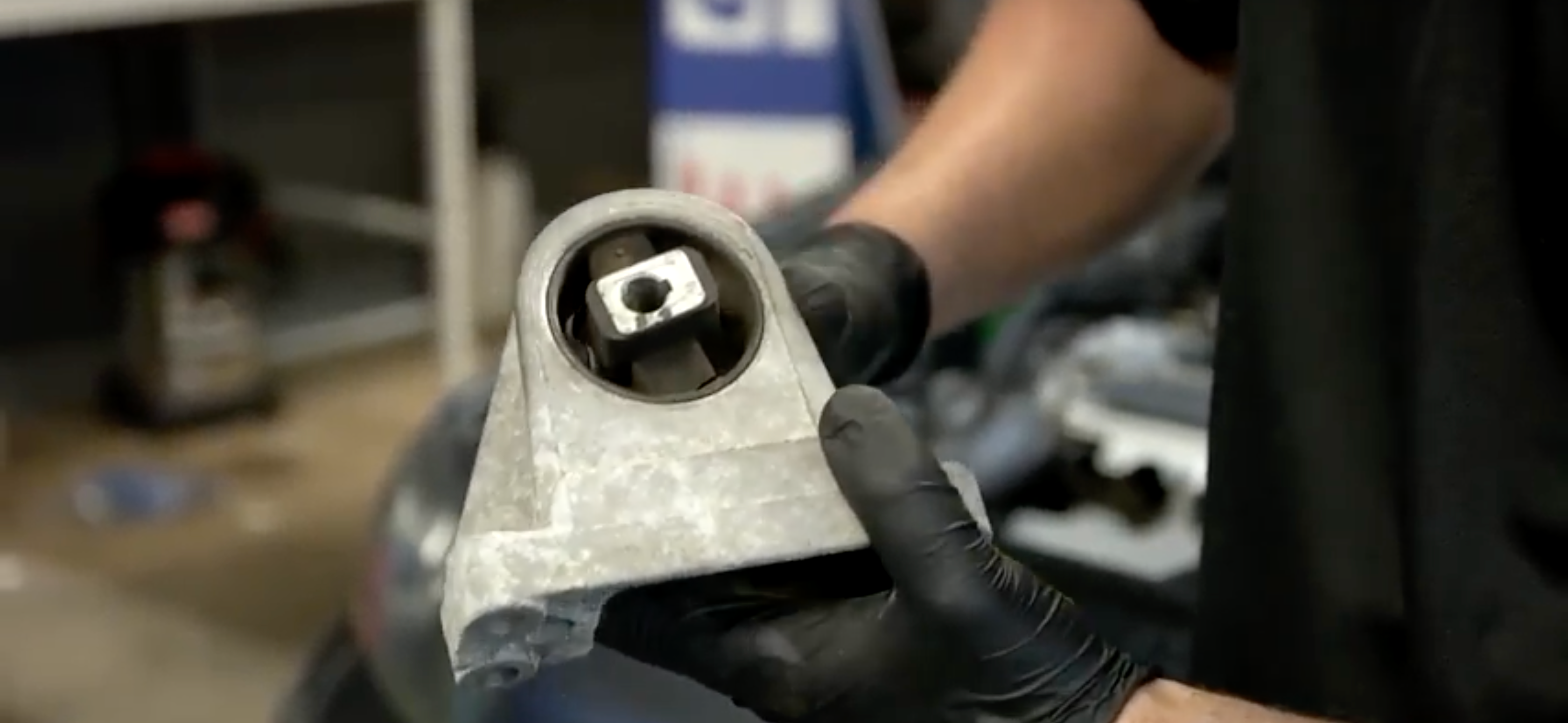 Volvo S60 Engine Mount
