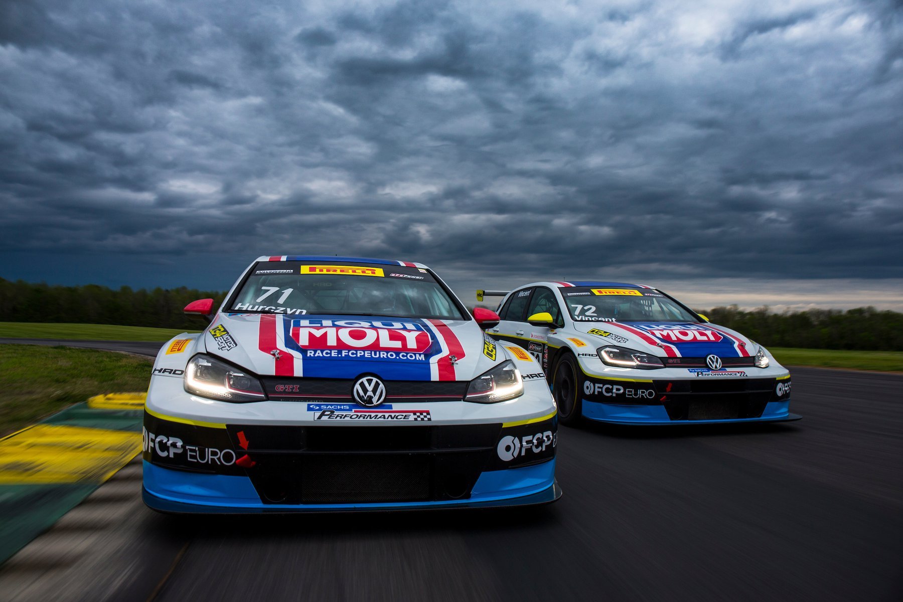 Volkswagen Golf GTI TCR 2