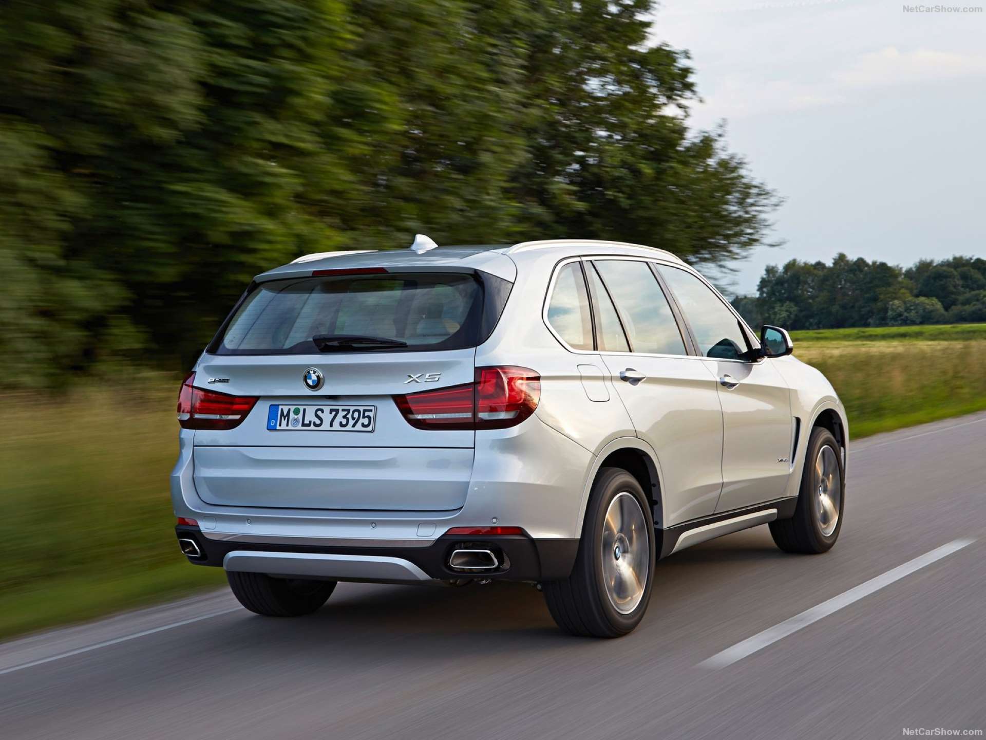 European Tow SUVs BMW X5 F15 xDrive40e