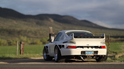 Evolving A 1974 Porsche 911 Into An 800HP Turbocharged Beast With 90s Looks