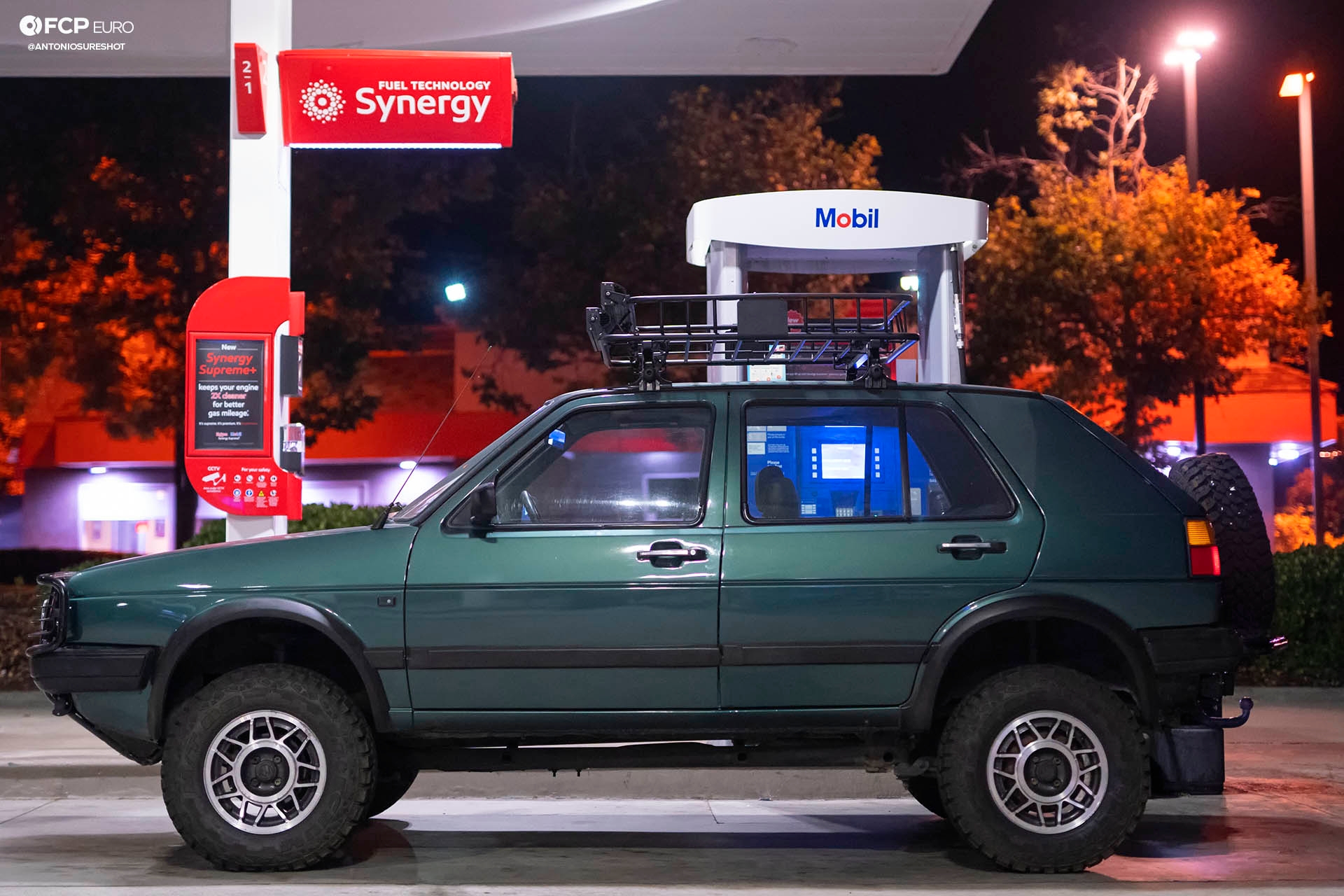 Turbo-Diesel VW Golf Country Side Profile