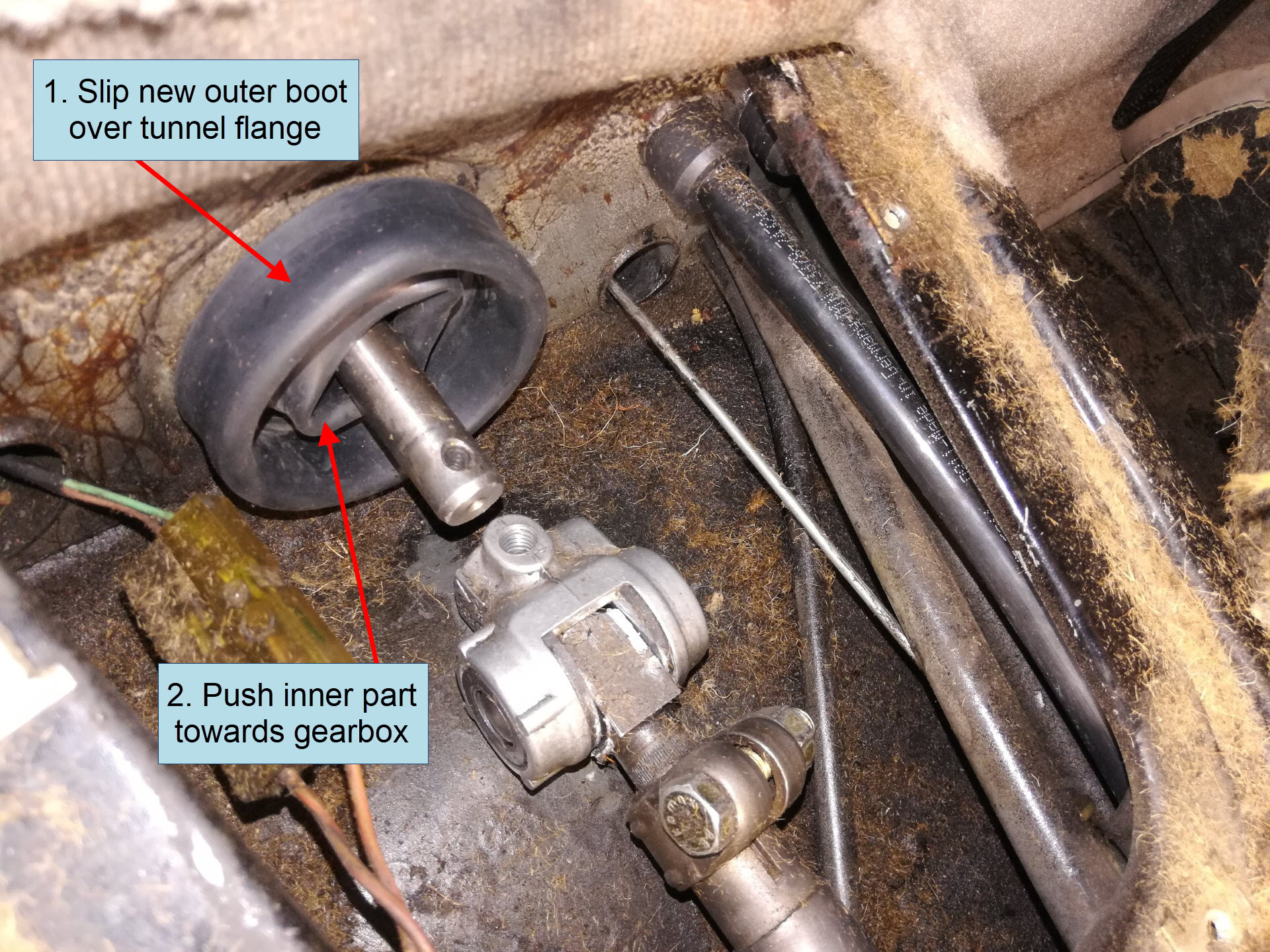 Air-cooled Porsche 911 outer shift coupler boot installation