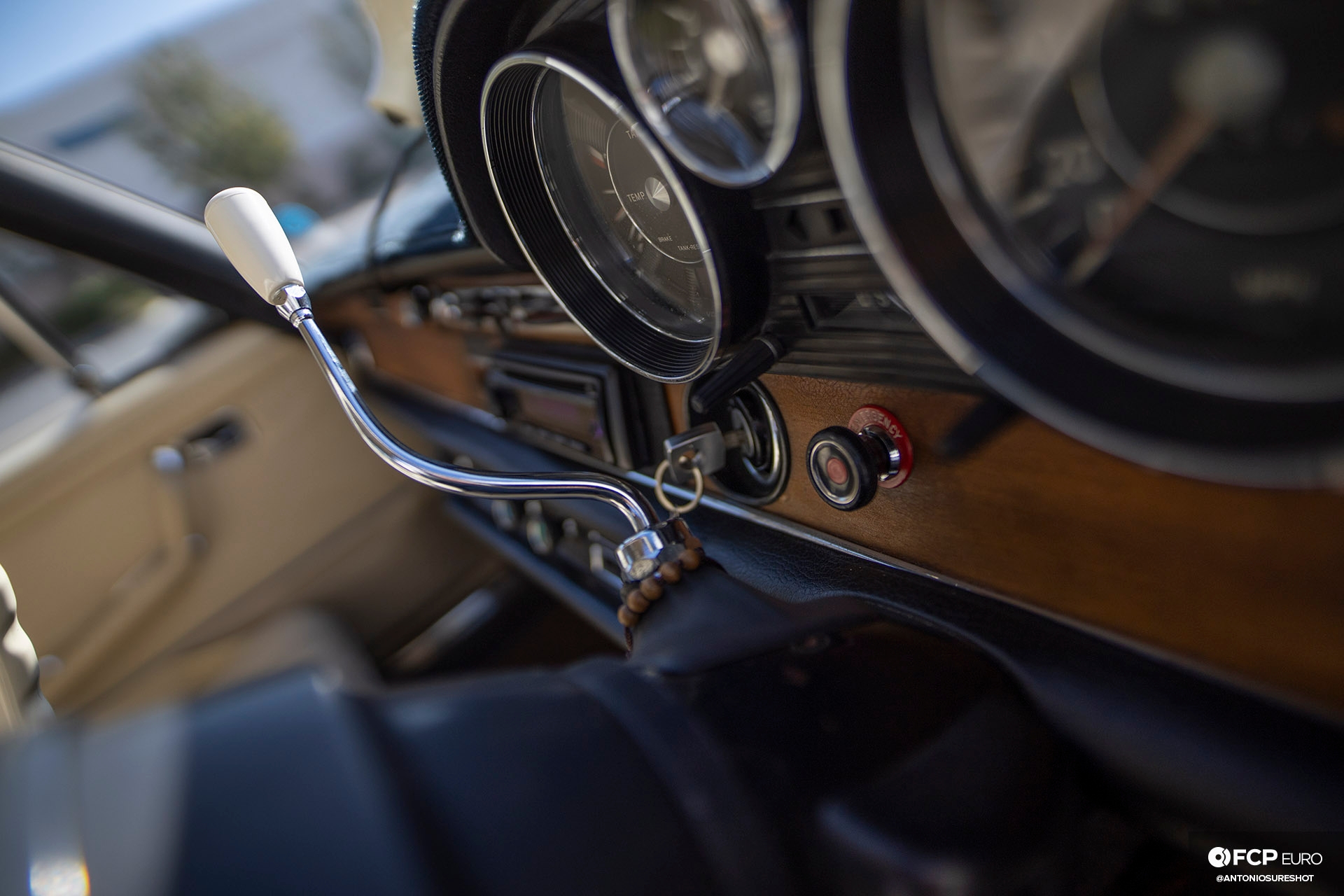 RHD 1972 Mercedes W108 280SE EOSR9753
