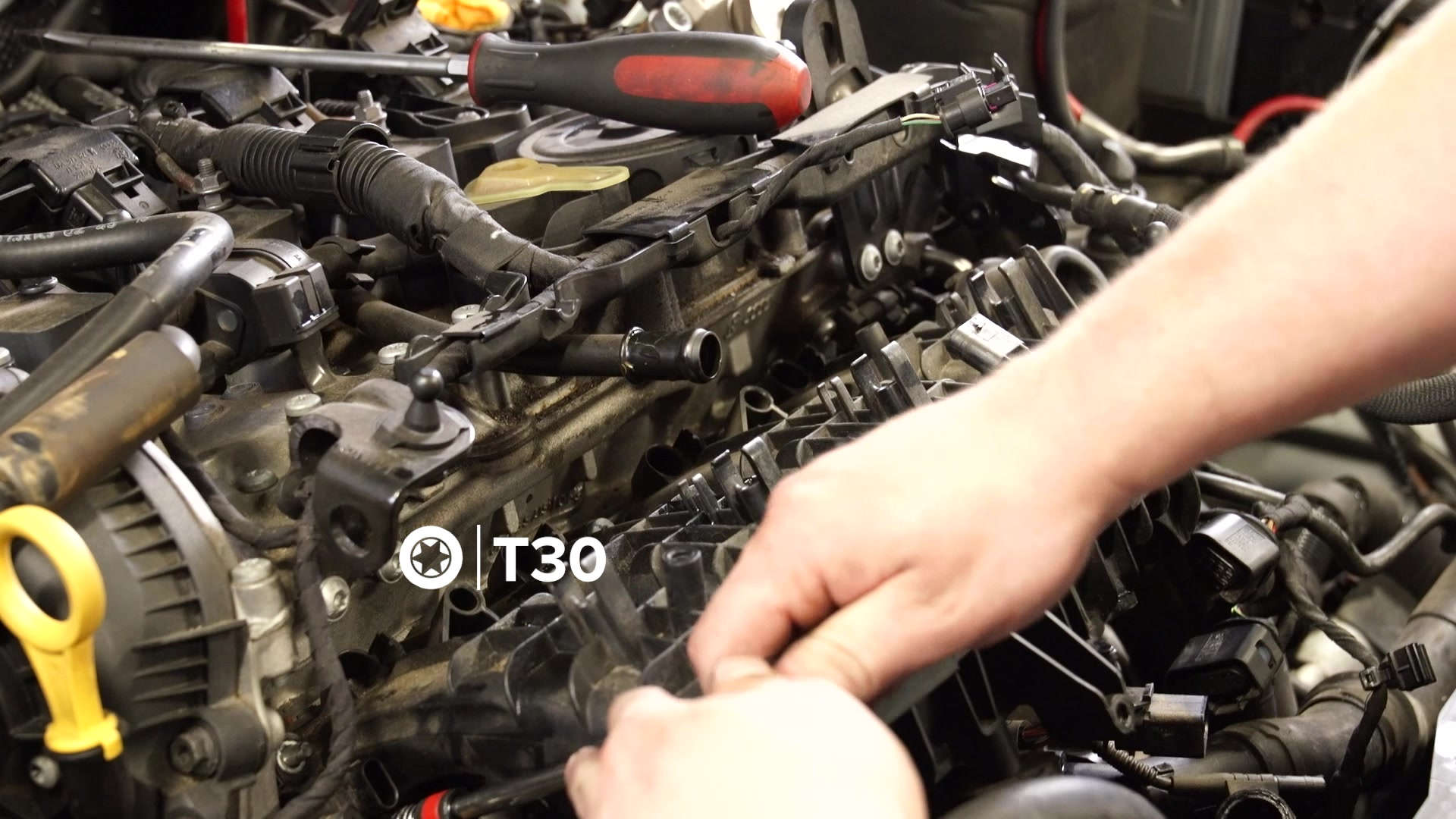 33-vw-mk7-manifold-removal-manifold-8t30