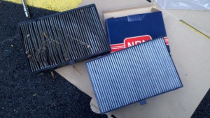 How to Replace a Volvo Cabin Air Filter (P80)