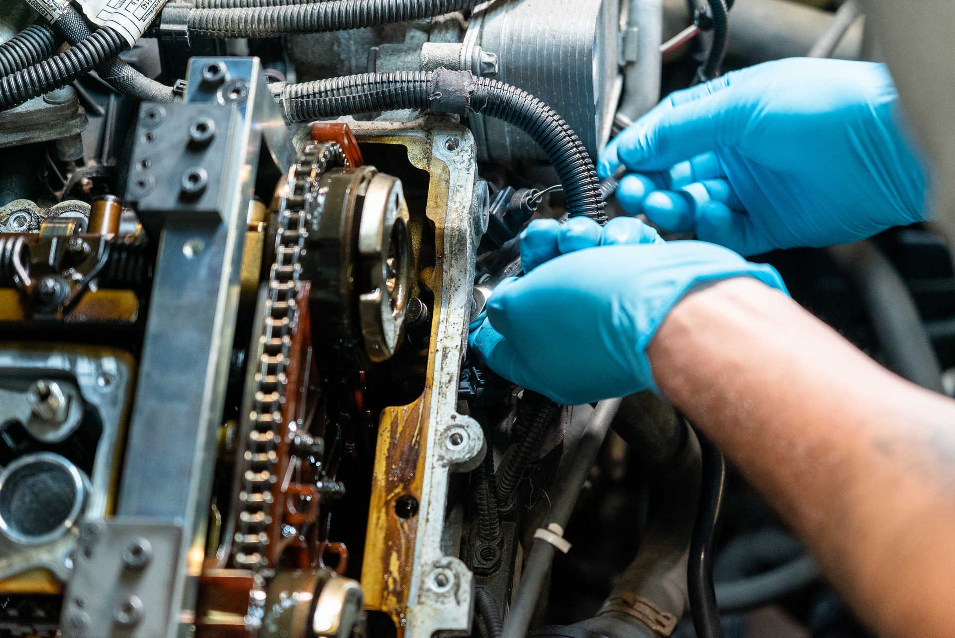 DIY BMW N20 Timing Chain removing the camshaft angle sensor
