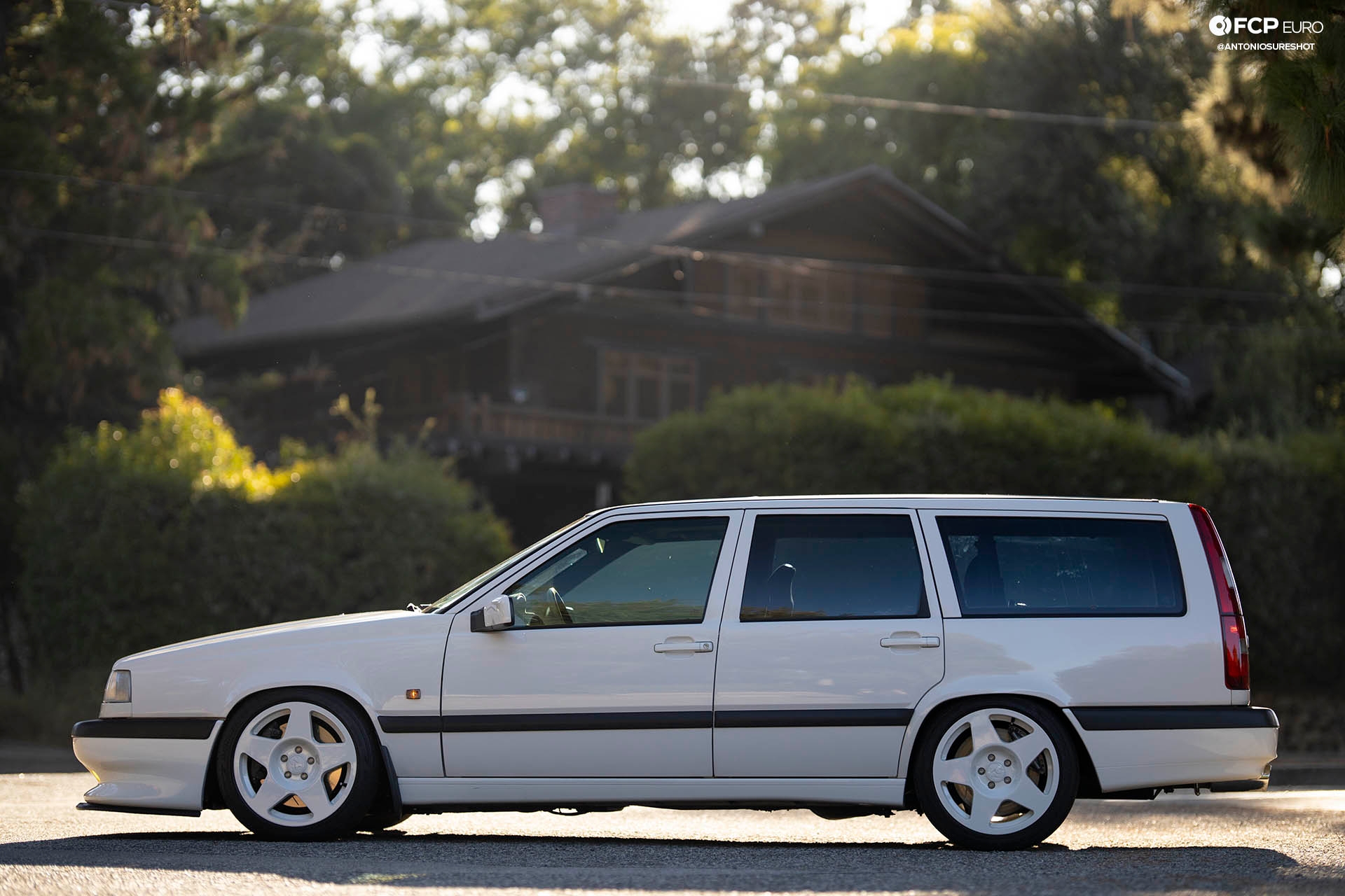 Volvo 850R wagon Fifteen52 wheels
