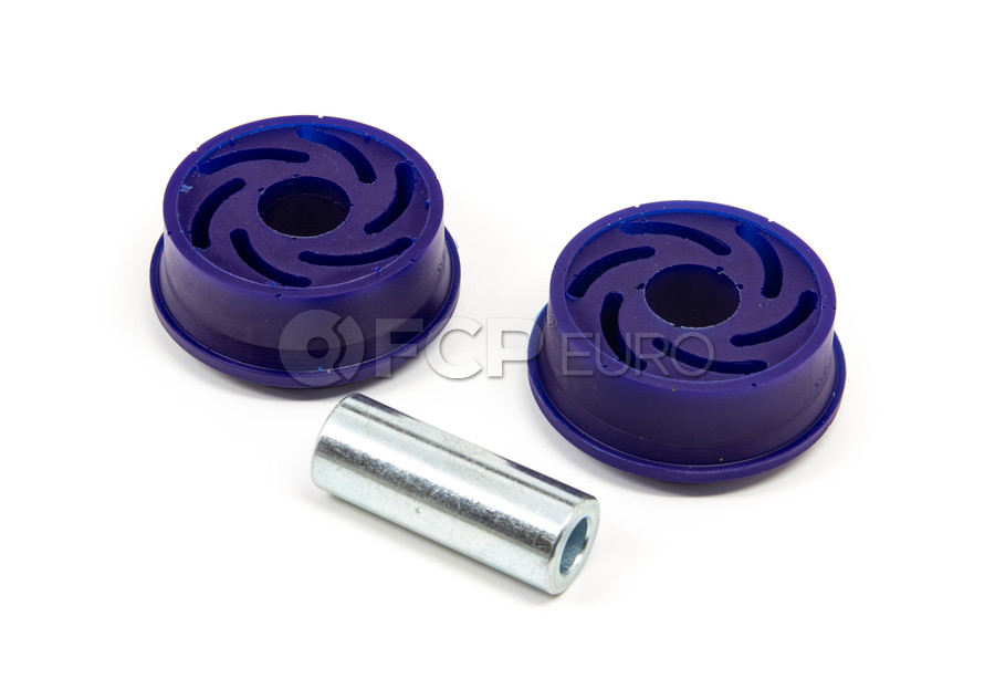 Volvo Torque Rod Bushing - Super Pro 8671633