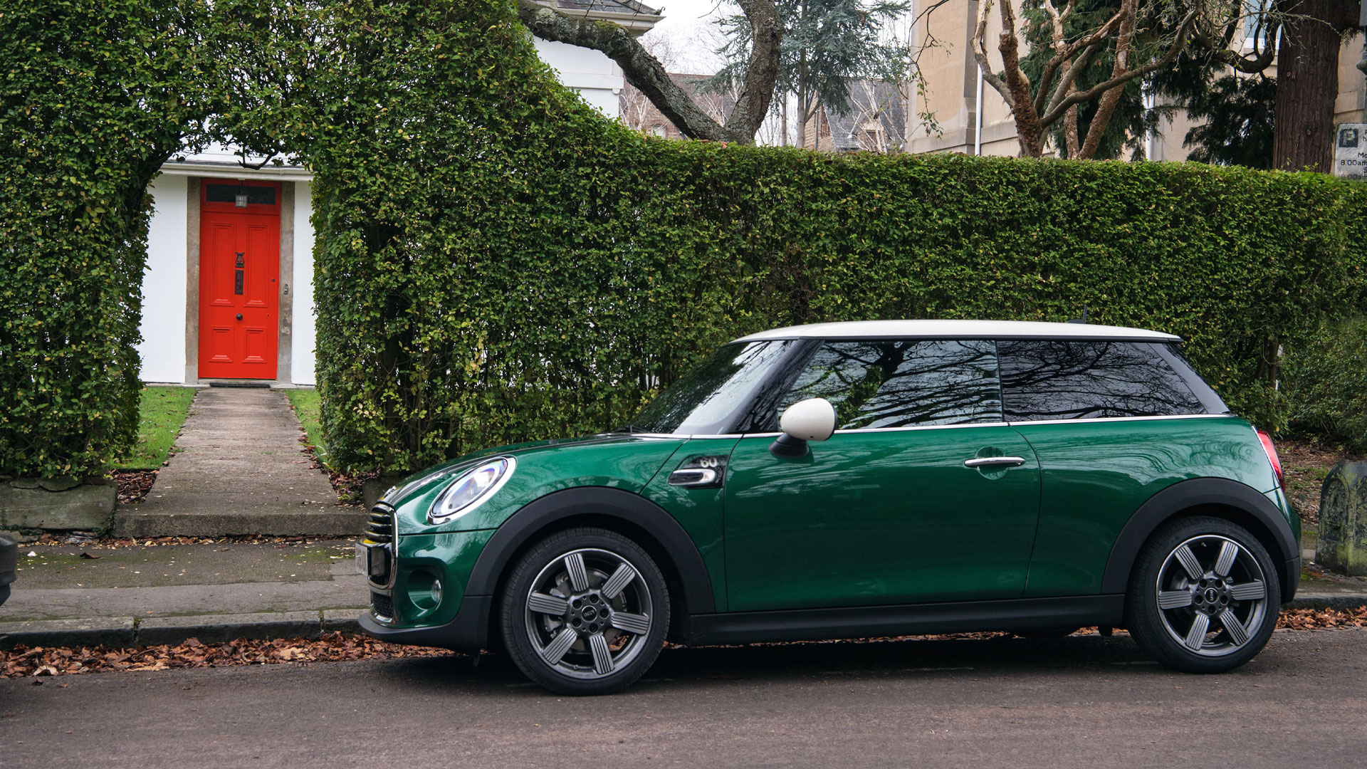 Two-Door VS Four-Door MINI F56