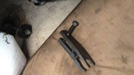 How to Replace BMW E31 850Ci Lower Control Arms